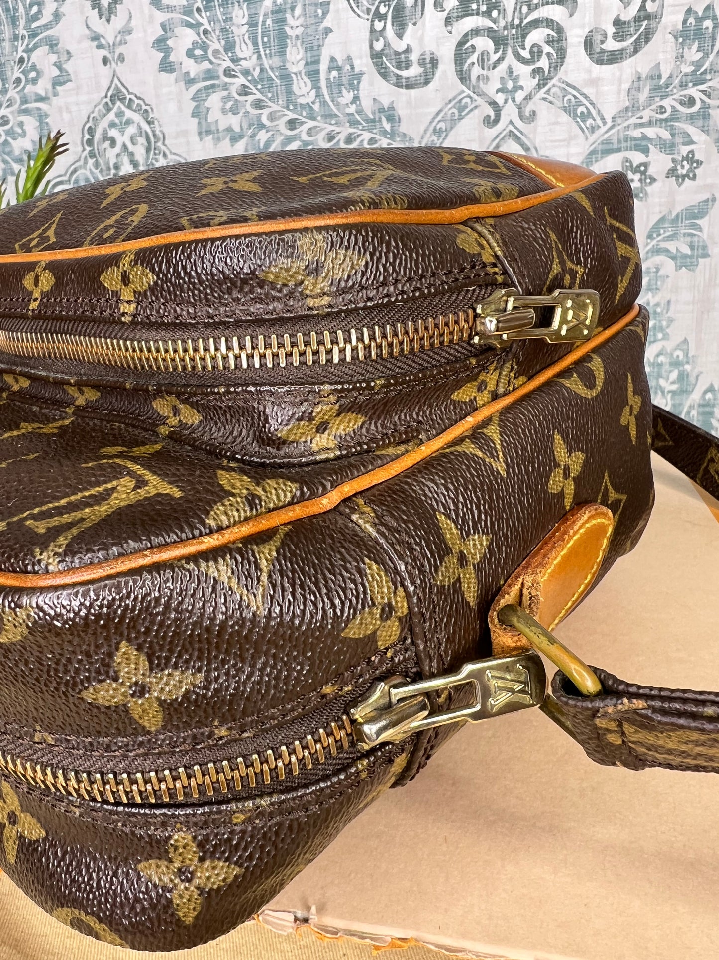 Louis Vuitton Nile PM