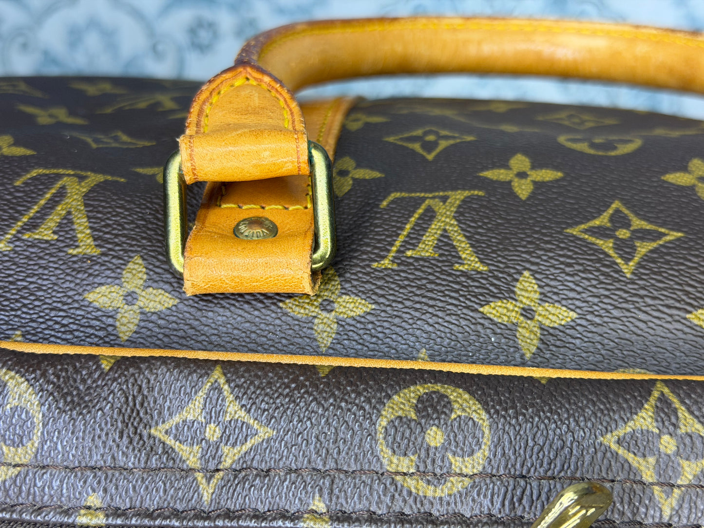 Louis Vuitton Sirius 65 Soft Suitcase/Travel Bag