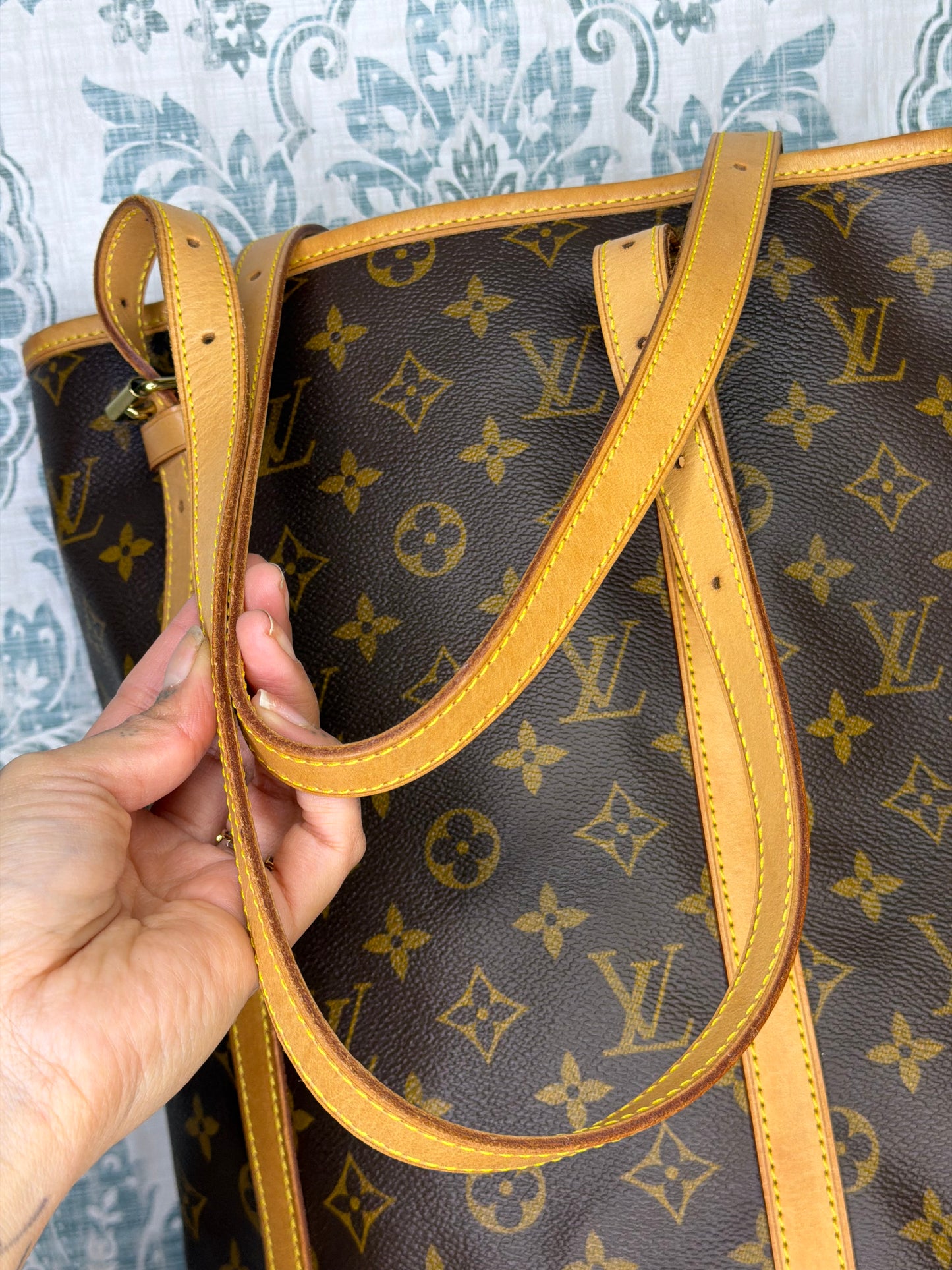 Louis Vuitton Bucket GM