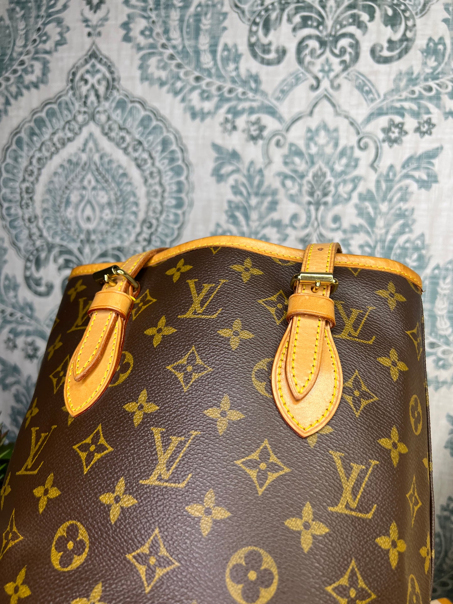 Louis Vuitton Bucket PM