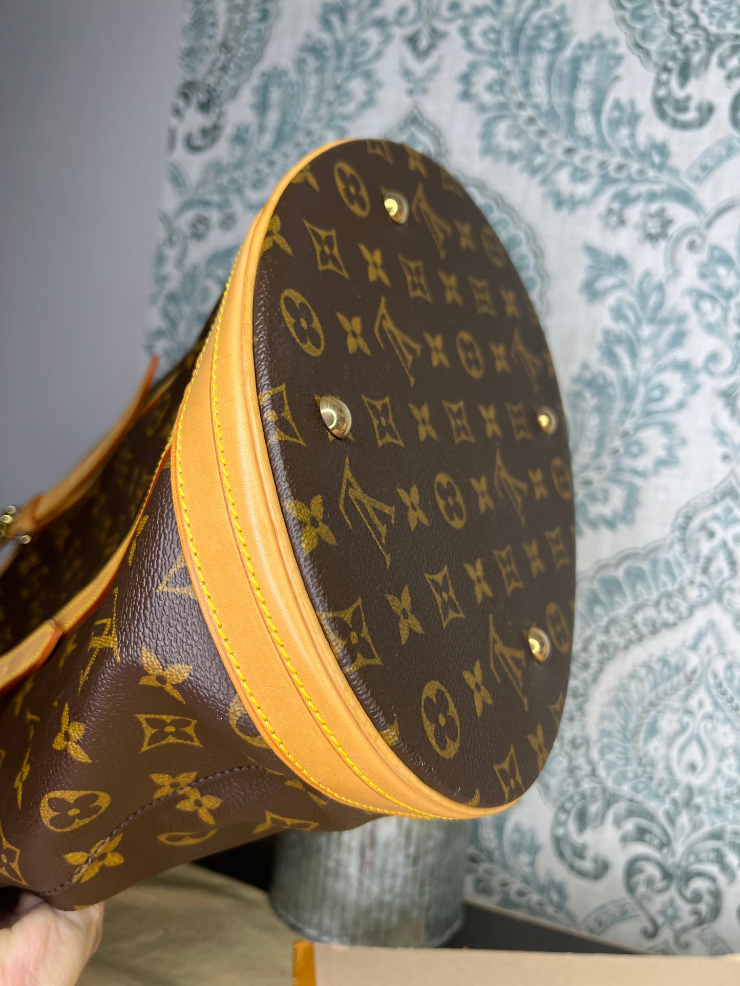 Louis Vuitton Monogram Bucket GM