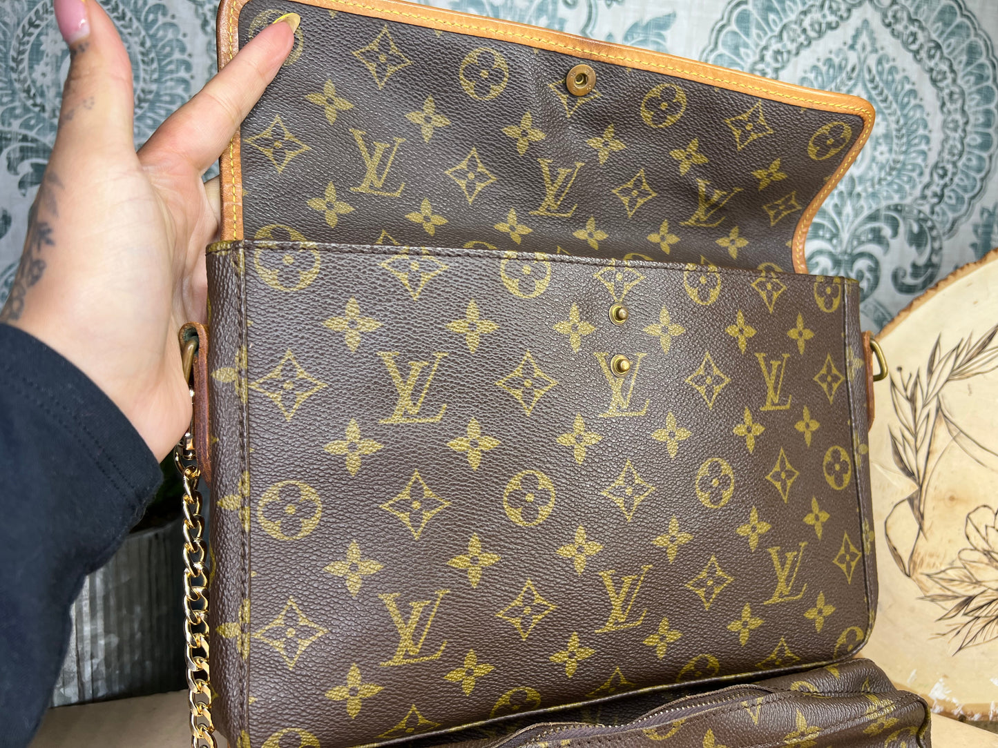 Monogram Portable Serviette

Desktop Organizer