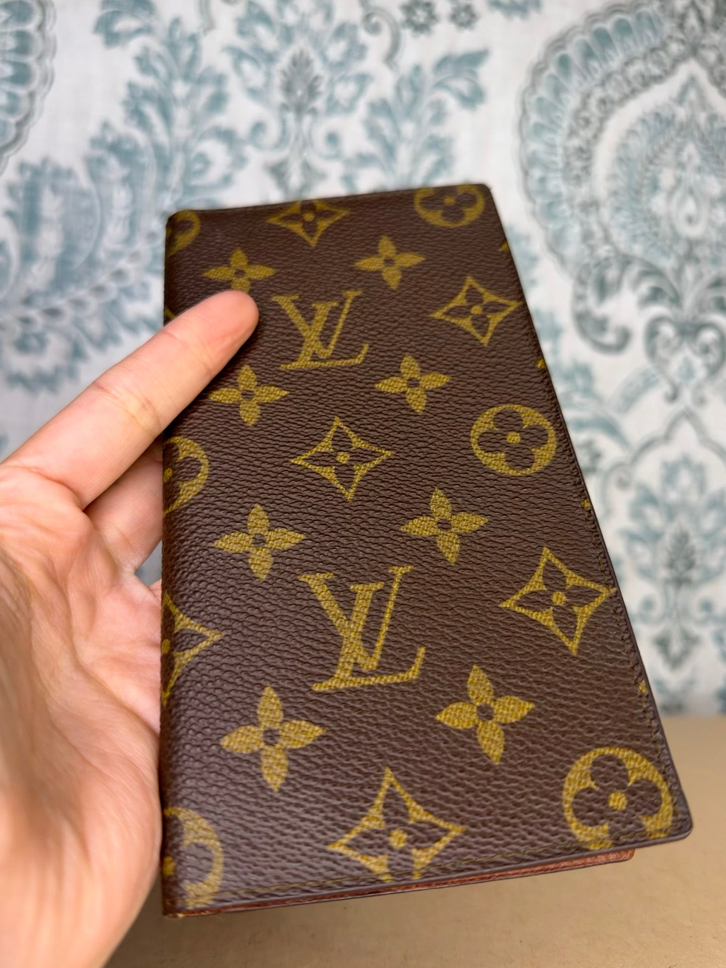 Louis Vuitton Monogram Checkbook Wallet/Cover