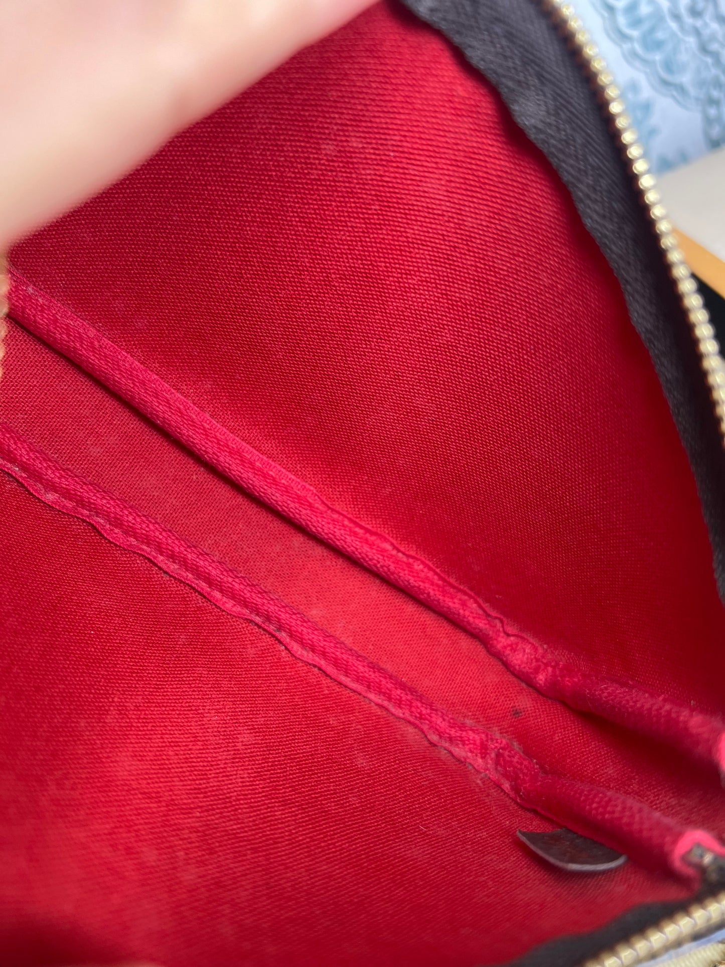 Louis Vuitton Damier Ebene Bucket Pochette