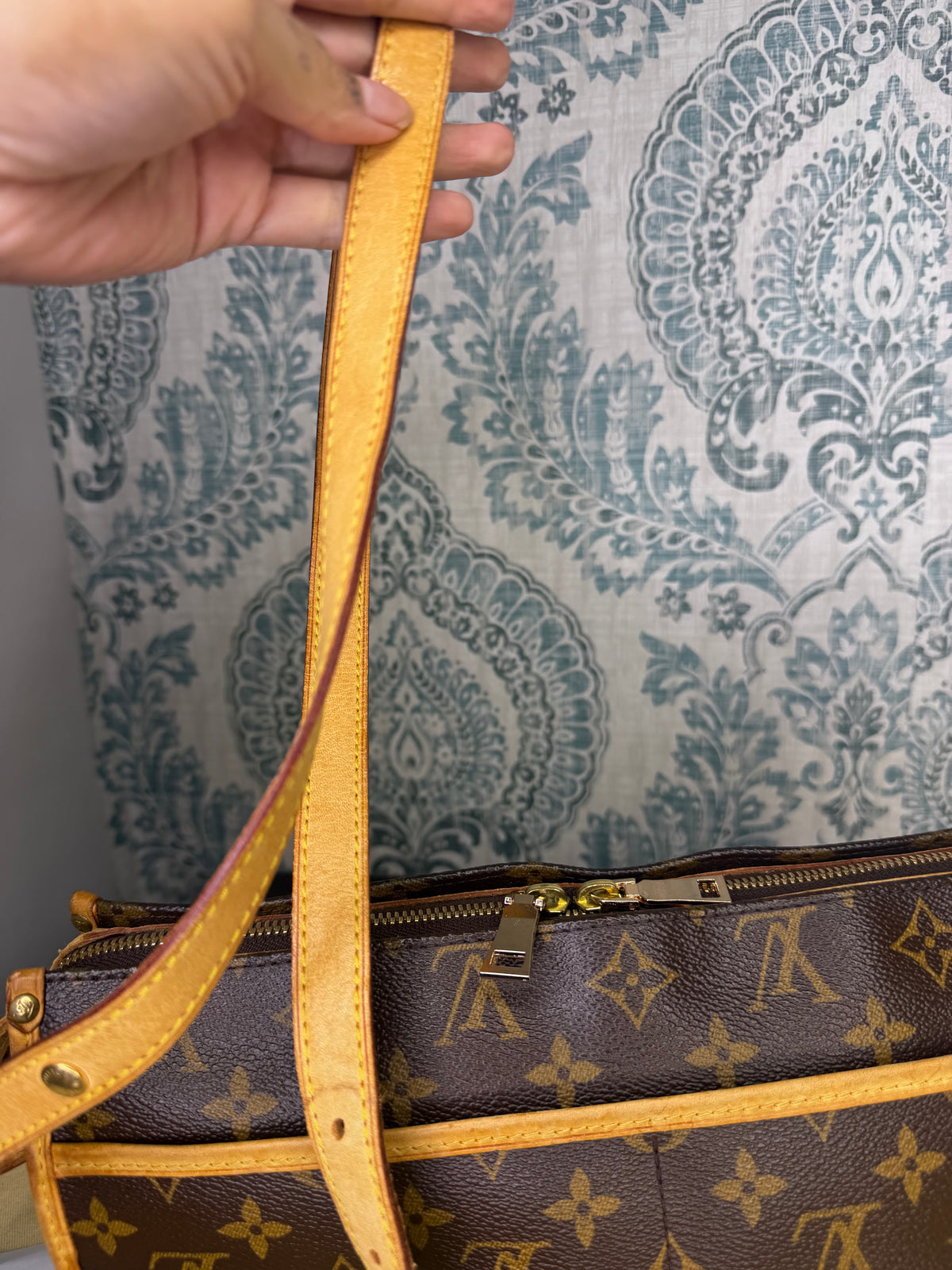Louis Vuitton Popincourt Long