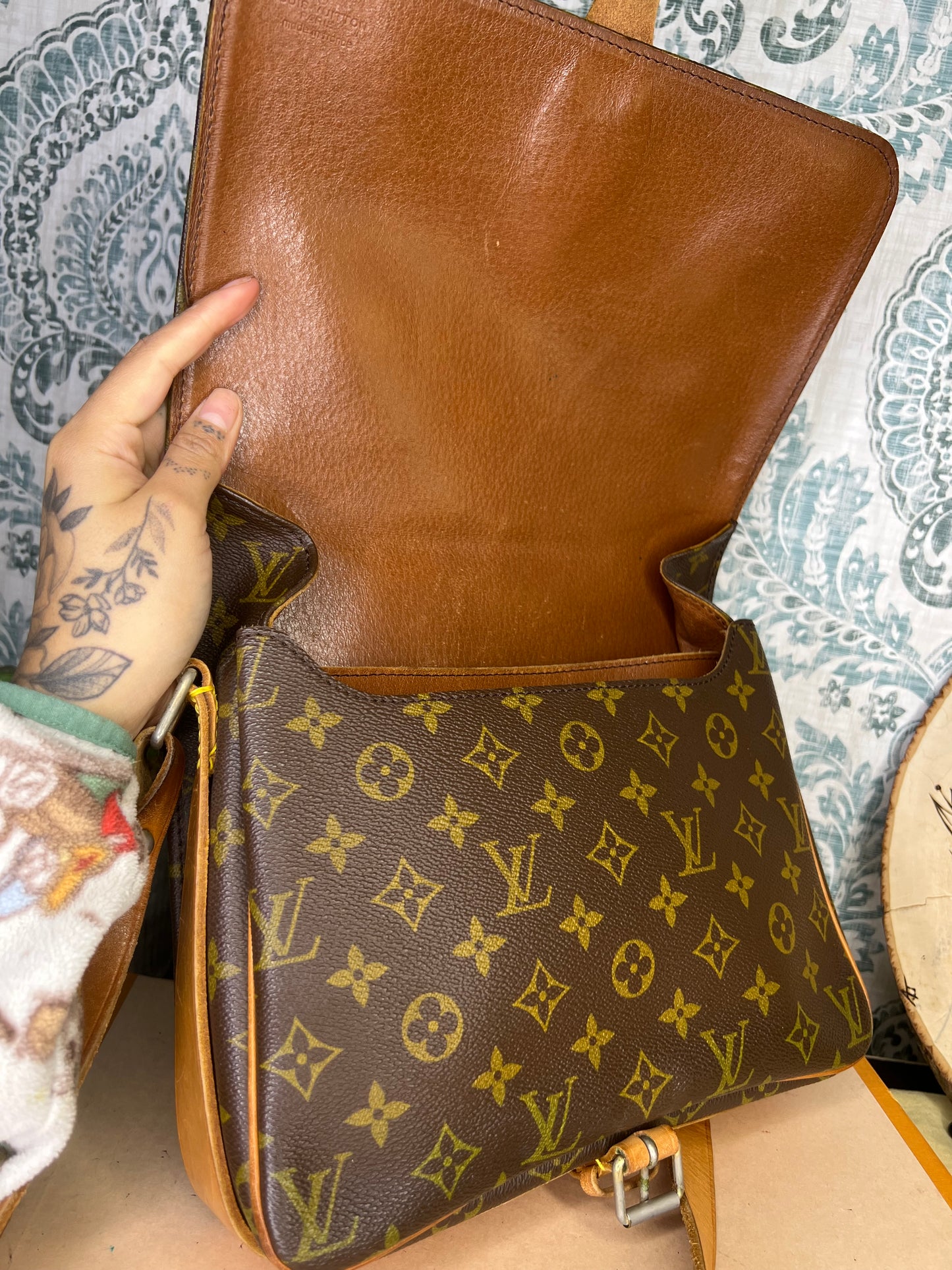 Louis Vuitton Cartouchiere GM