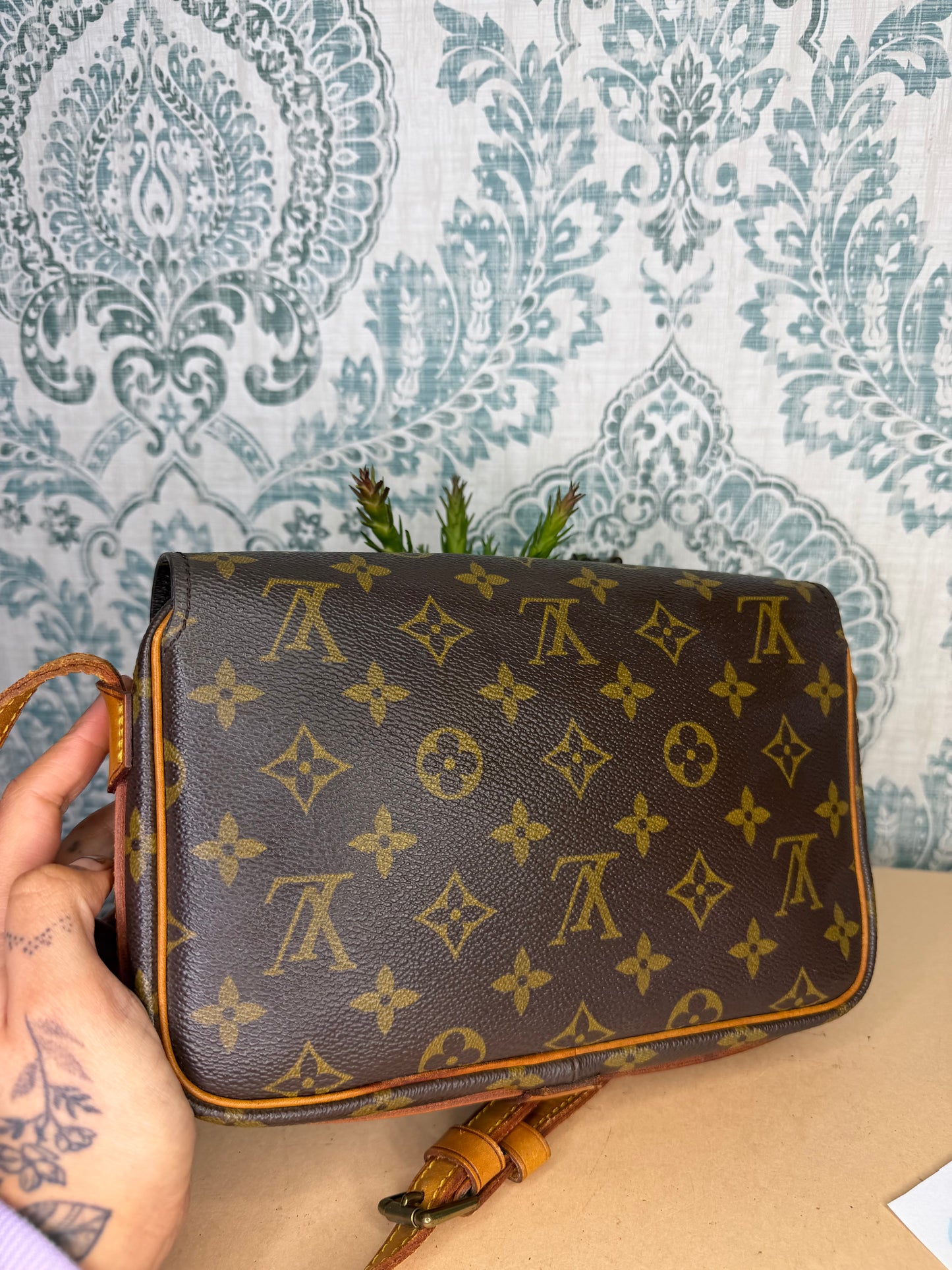 Louis Vuitton Saint Germain 24