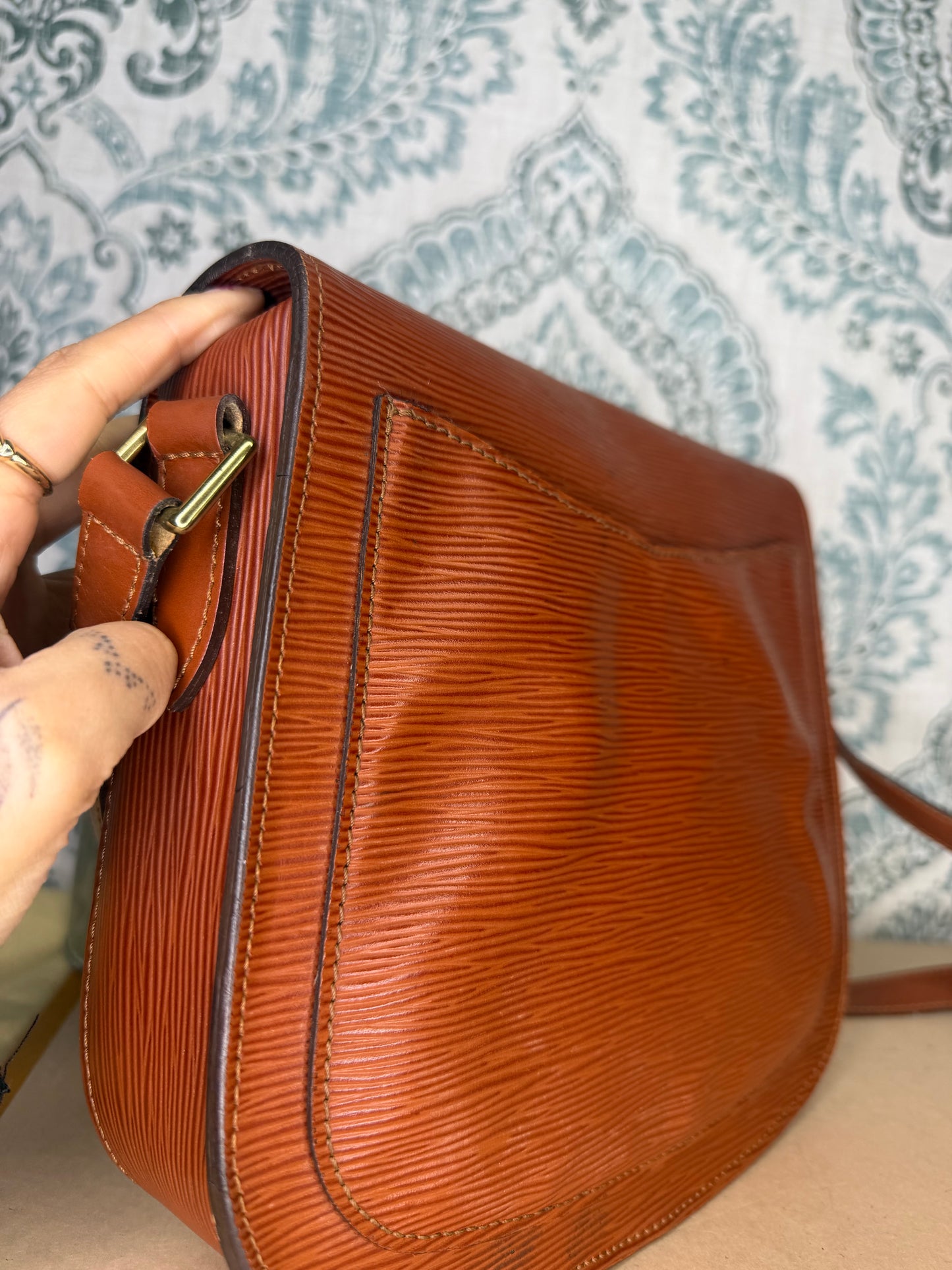 Louis Vuitton Epi Saint Cloud GM