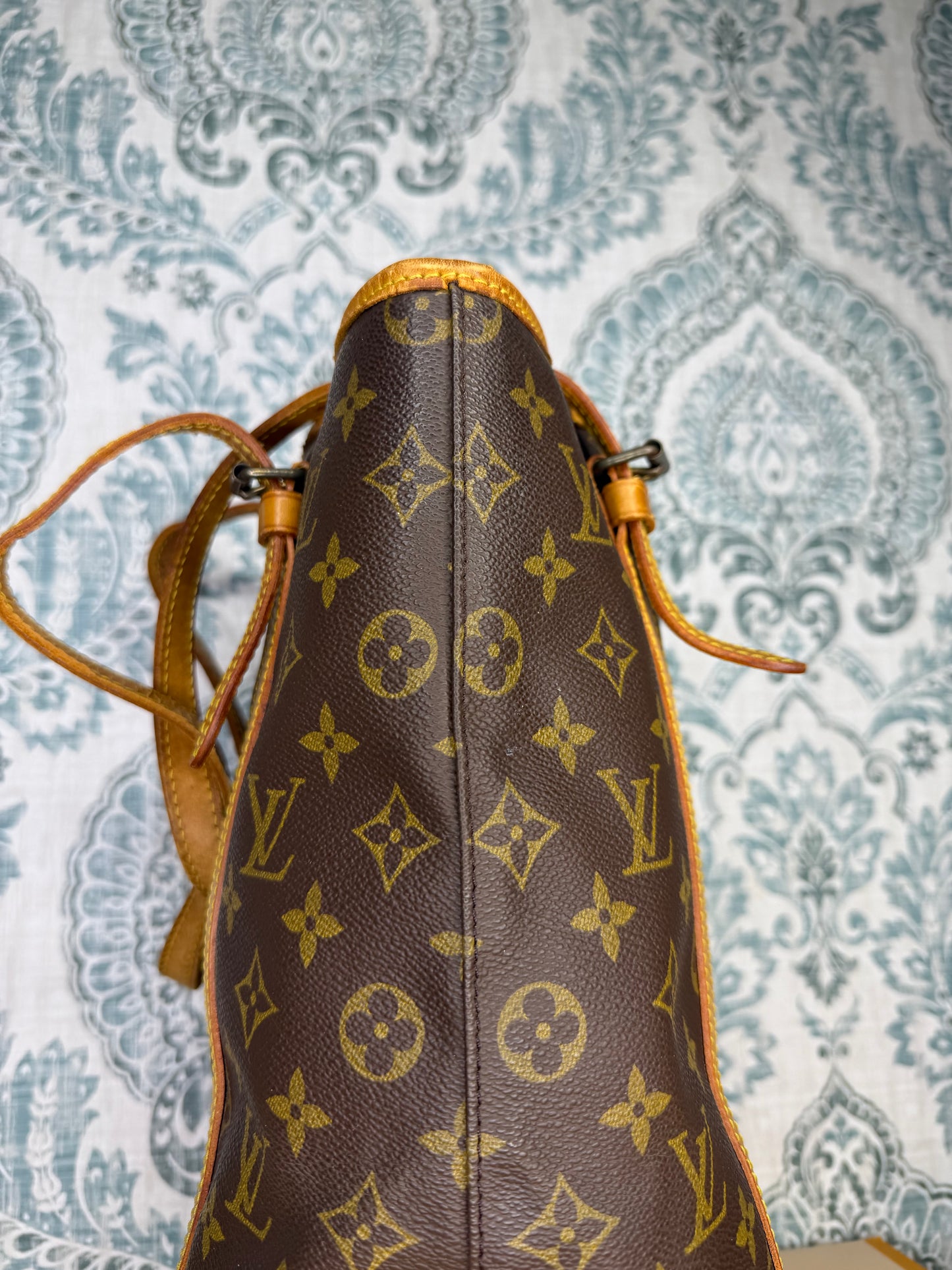 Louis Vuitton Bucket GM