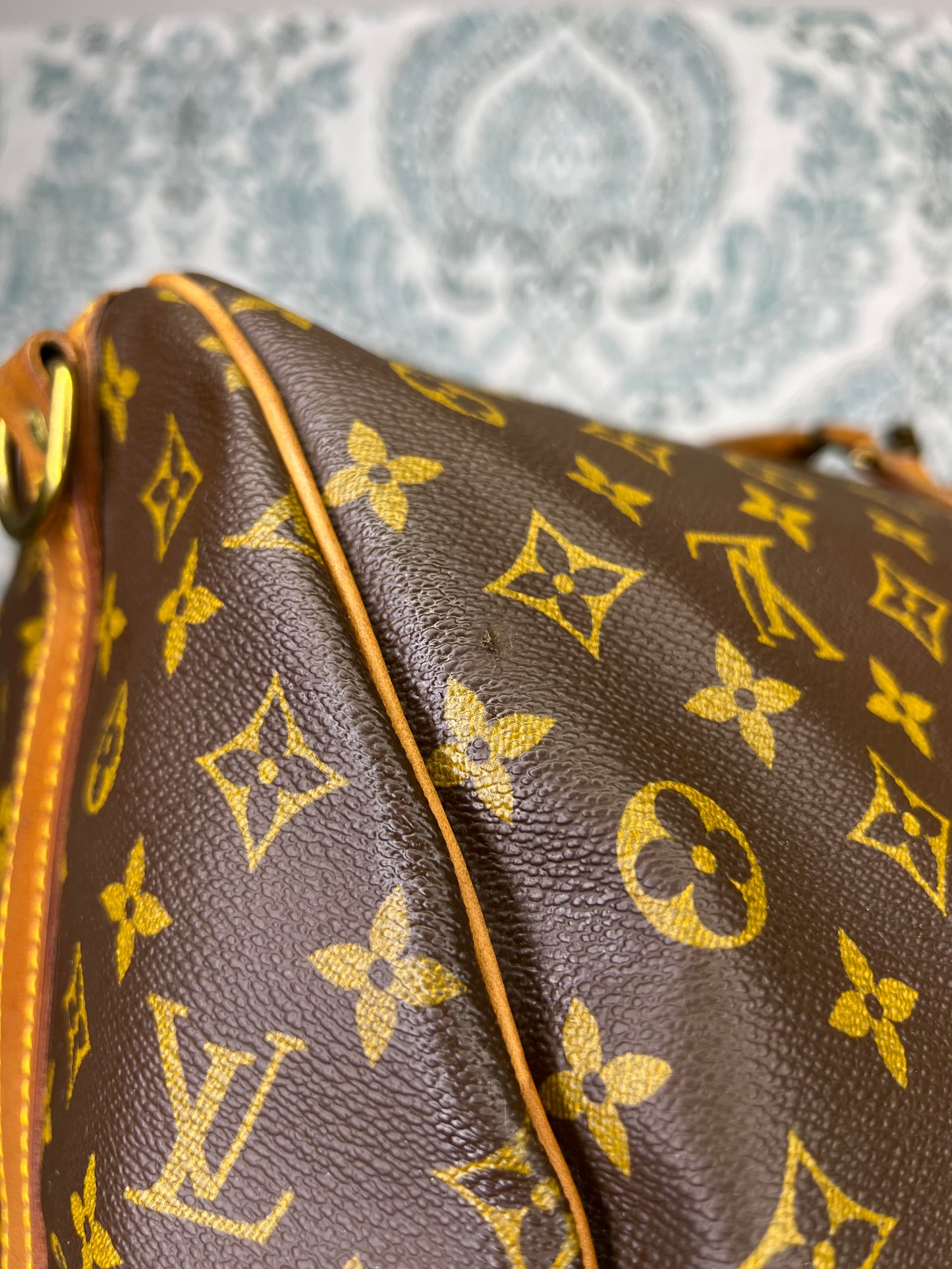 Louis Vuitton Keepall Bandouliere 60