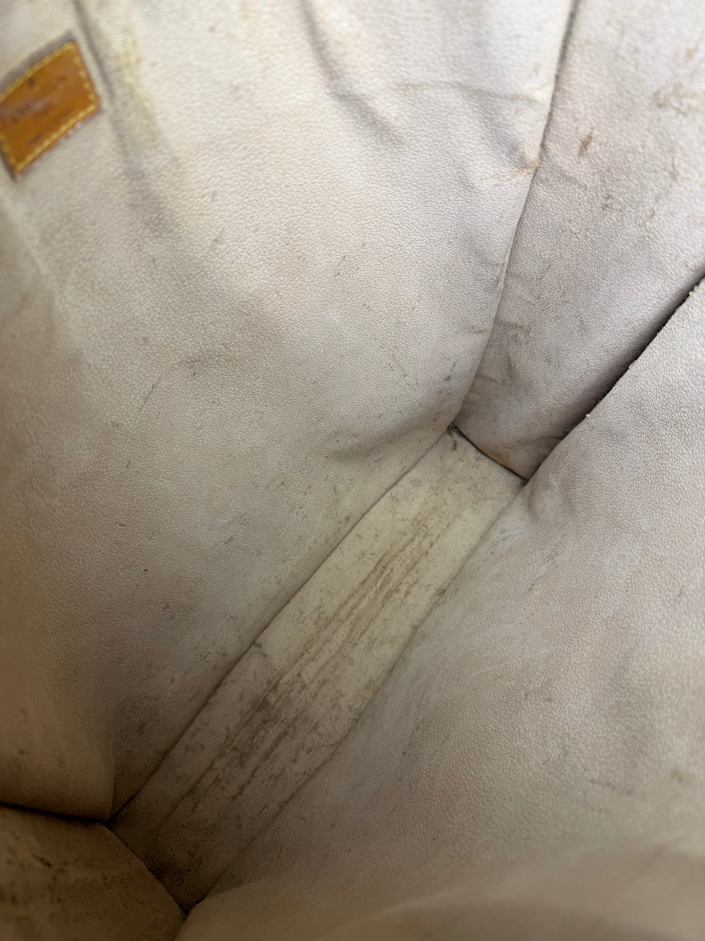 Louis Vuitton Sac Plat