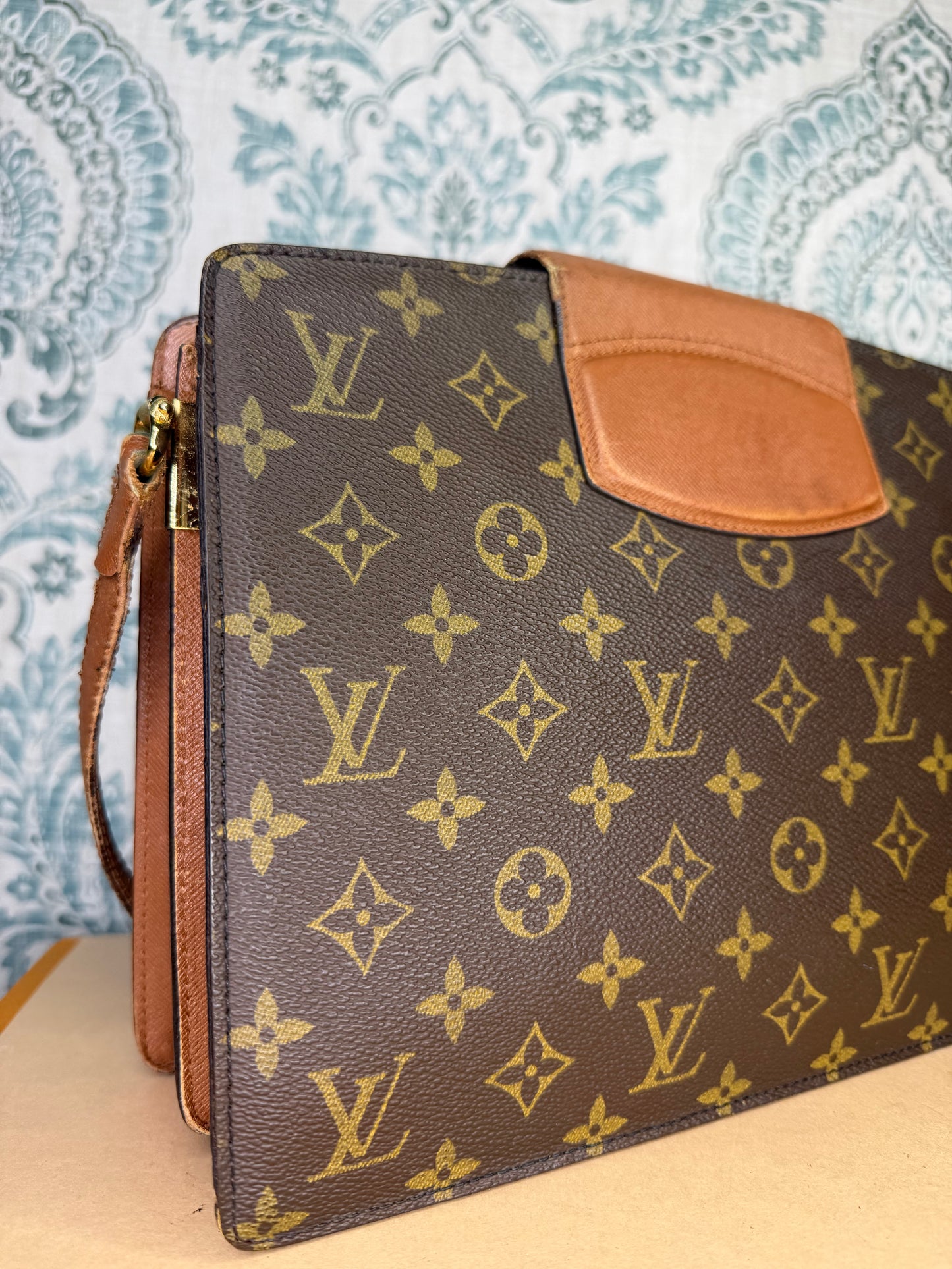 Louis Vuitton Courcelles