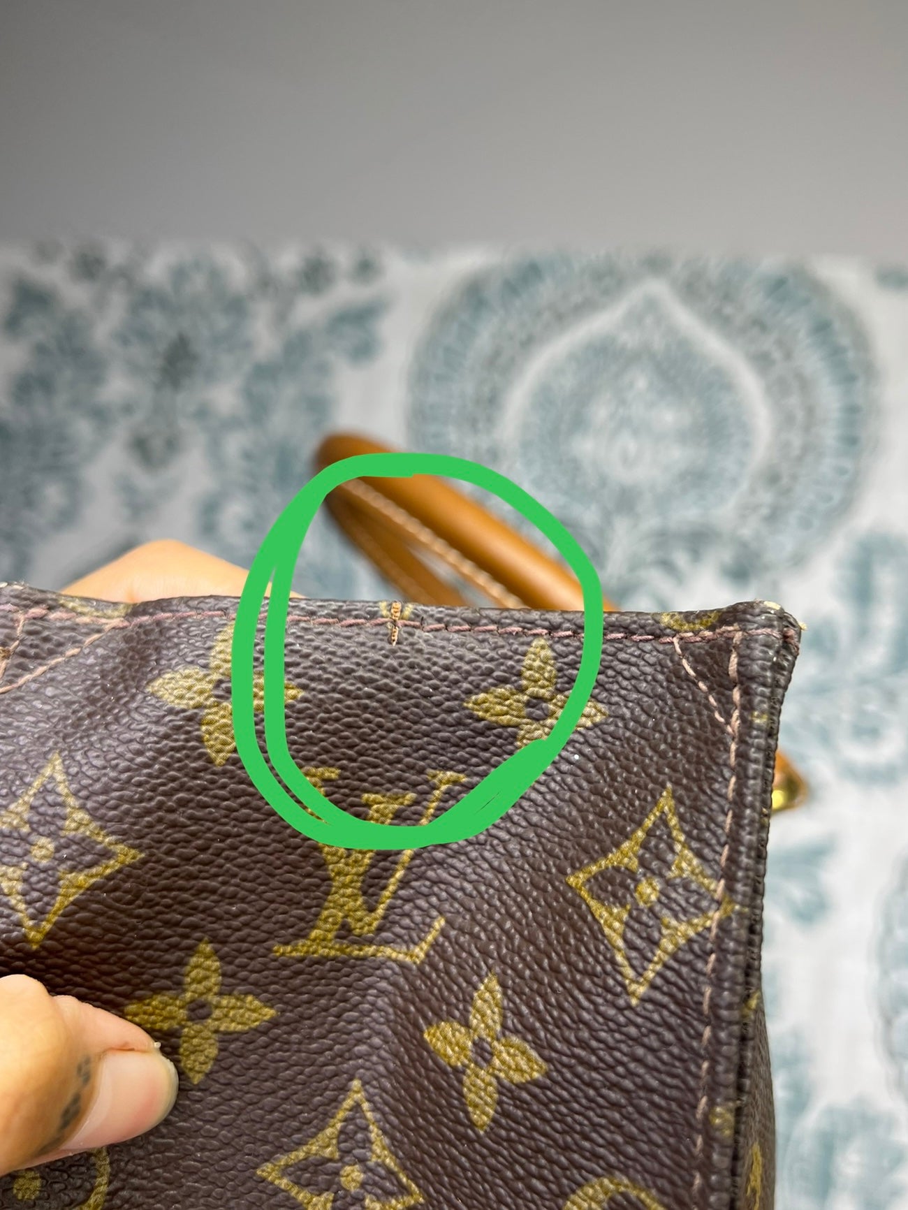 Louis Vuitton French Company Sac Plat