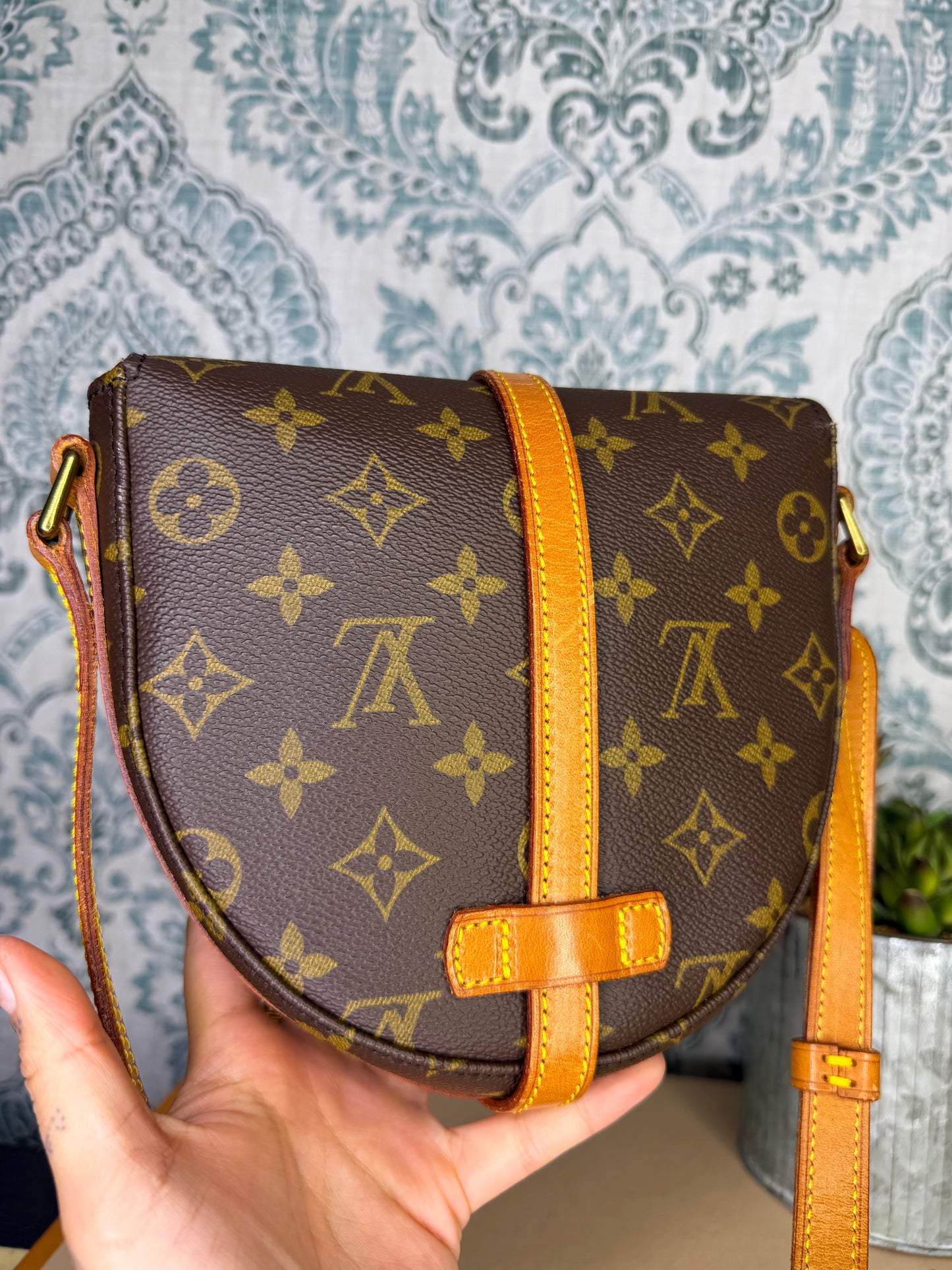 Louis Vuitton Chantilly PM