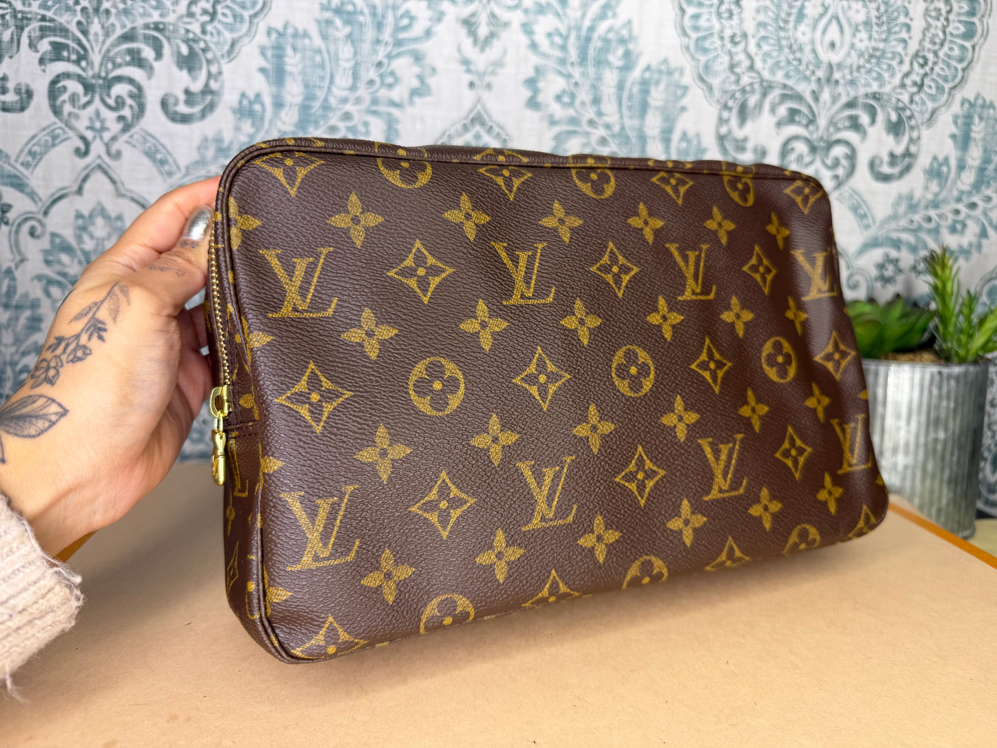 Louis Vuitton Trousse 28