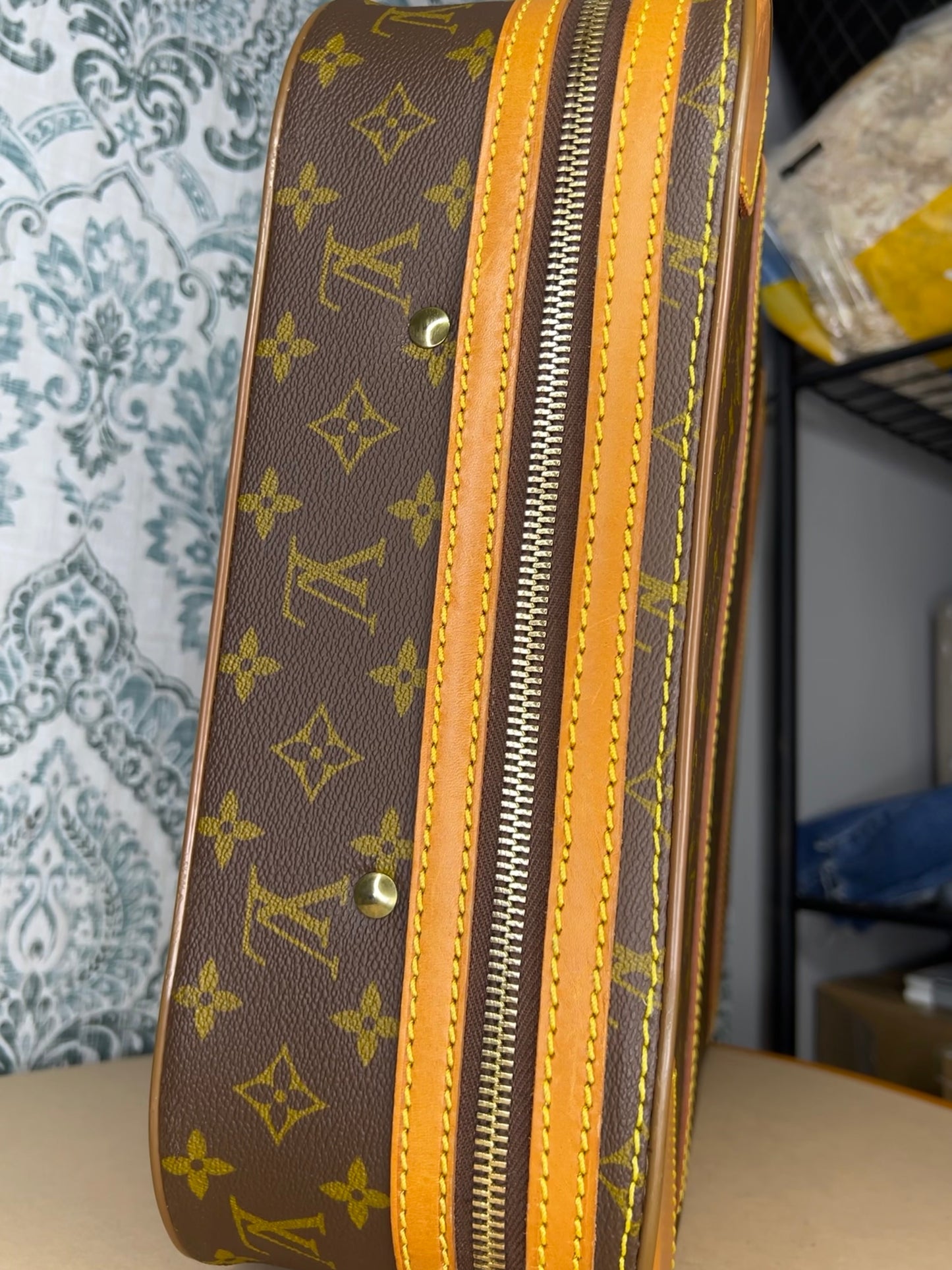 Louis Vuitton Stratos 50