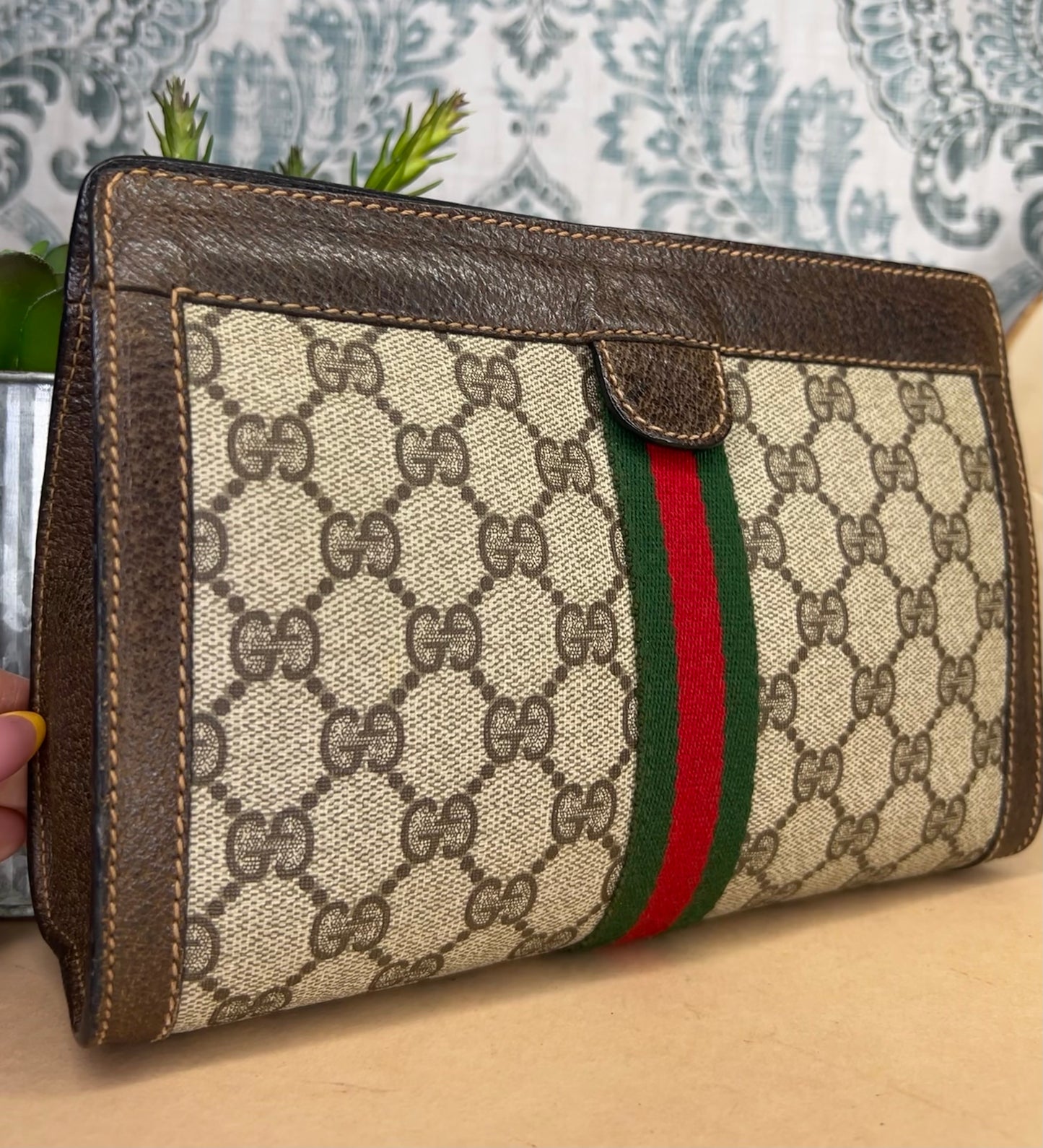 GG Supreme Brown Sherry Line Clutch