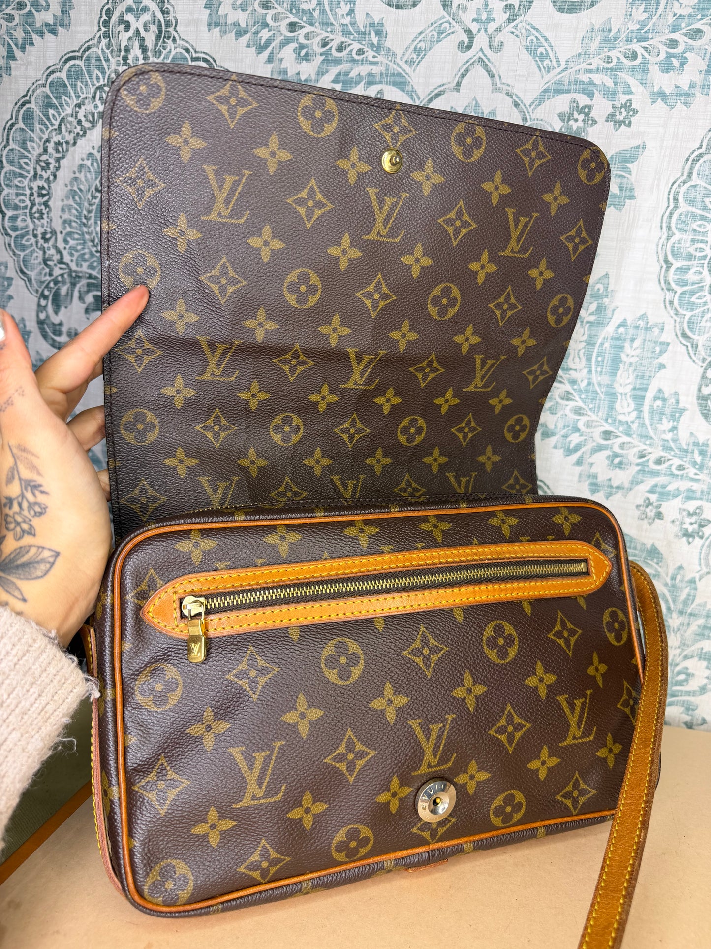 Louis Vuitton Saint Germain 27