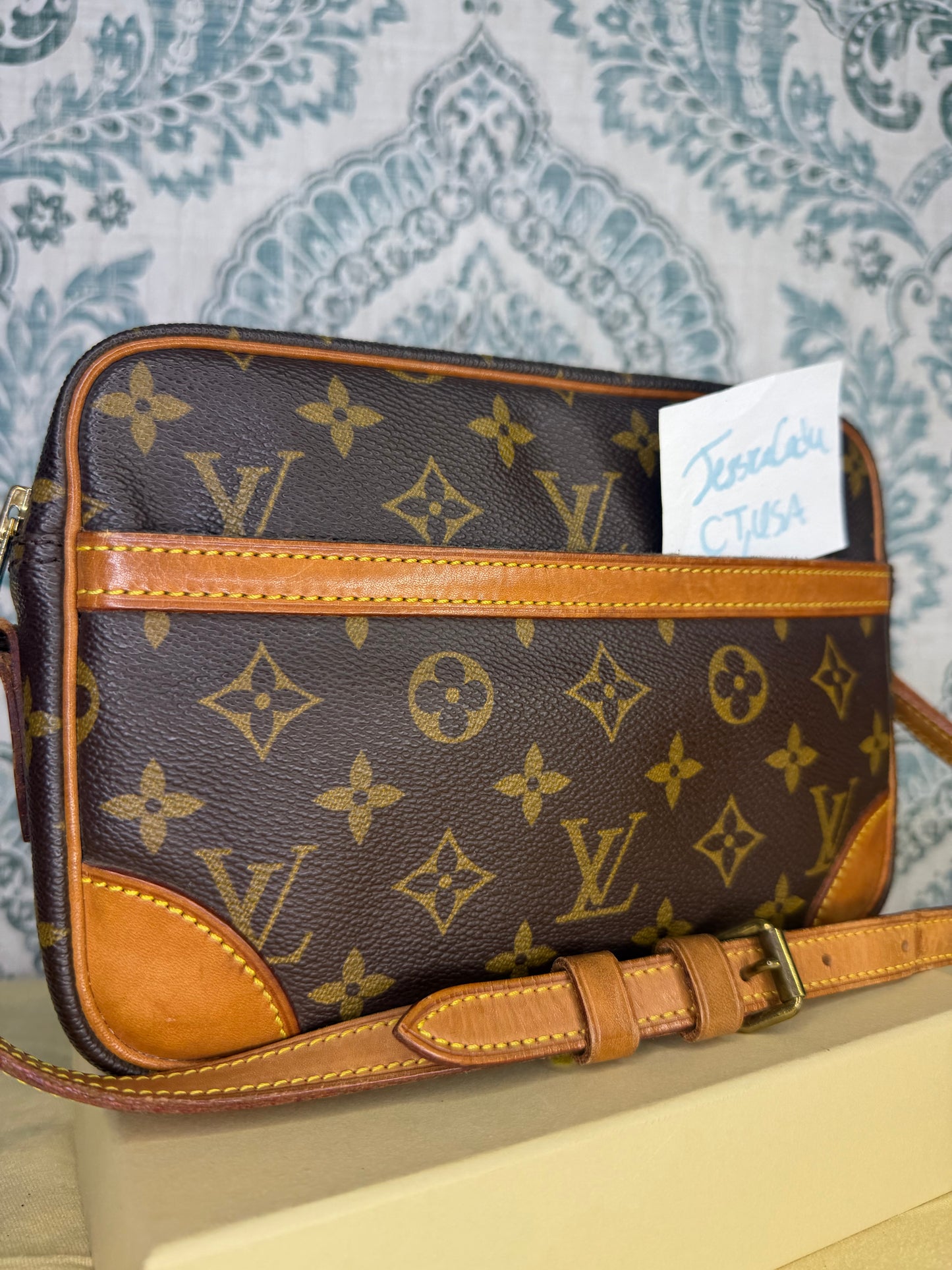 Louis Vuitton Trocadero 23