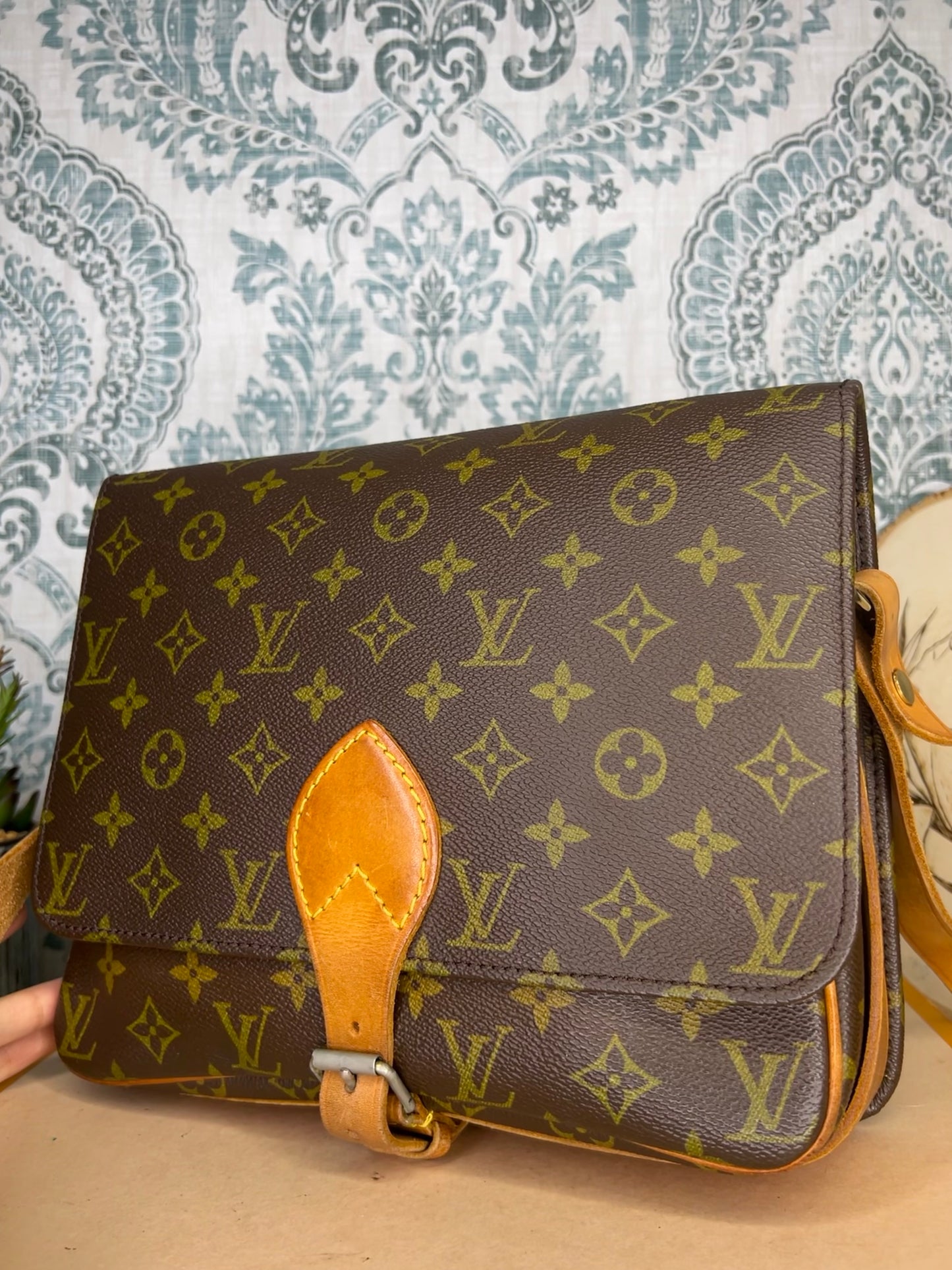 Louis Vuitton Cartouchiere GM