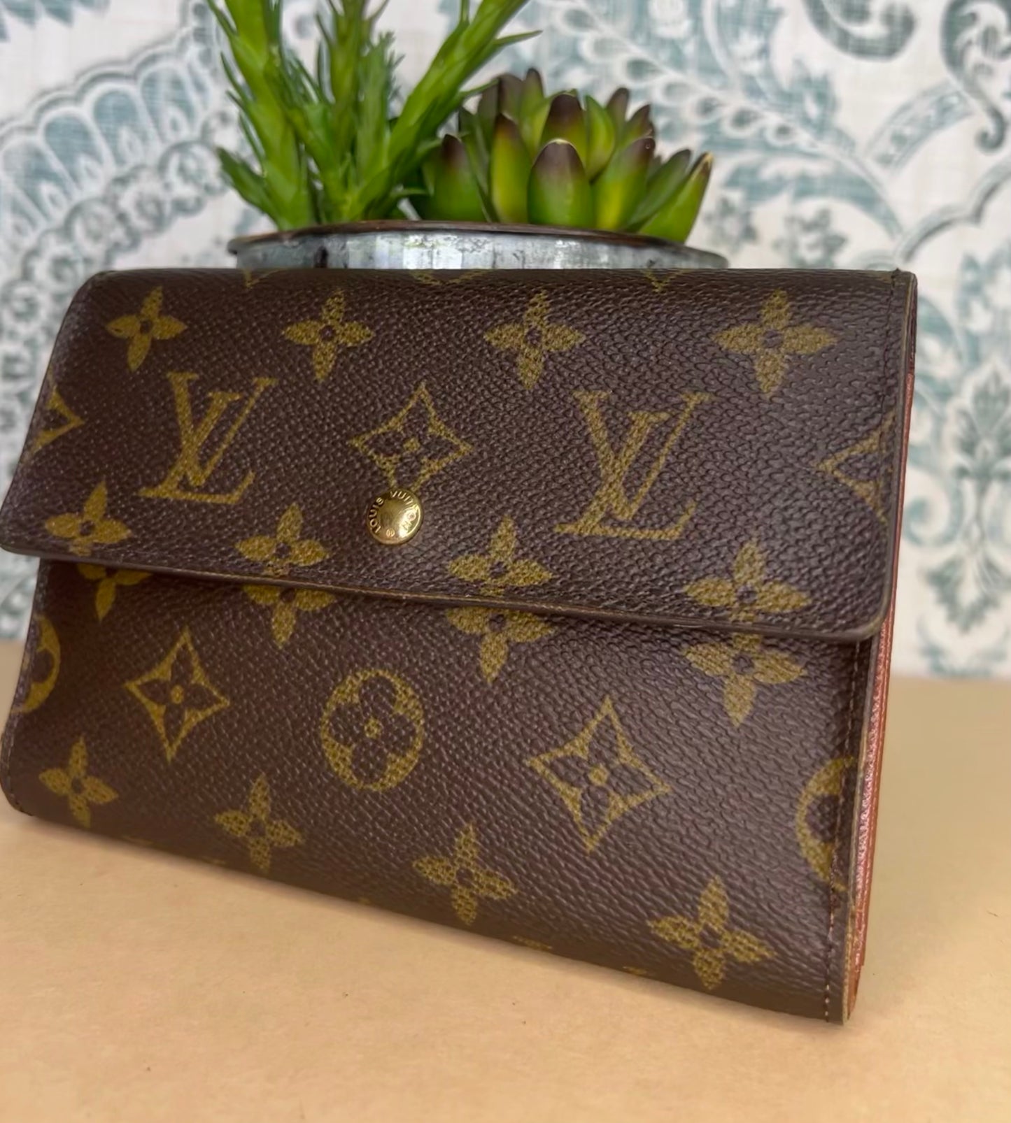 Louis Vuitton Monogram Passport Trifold Wallet #1