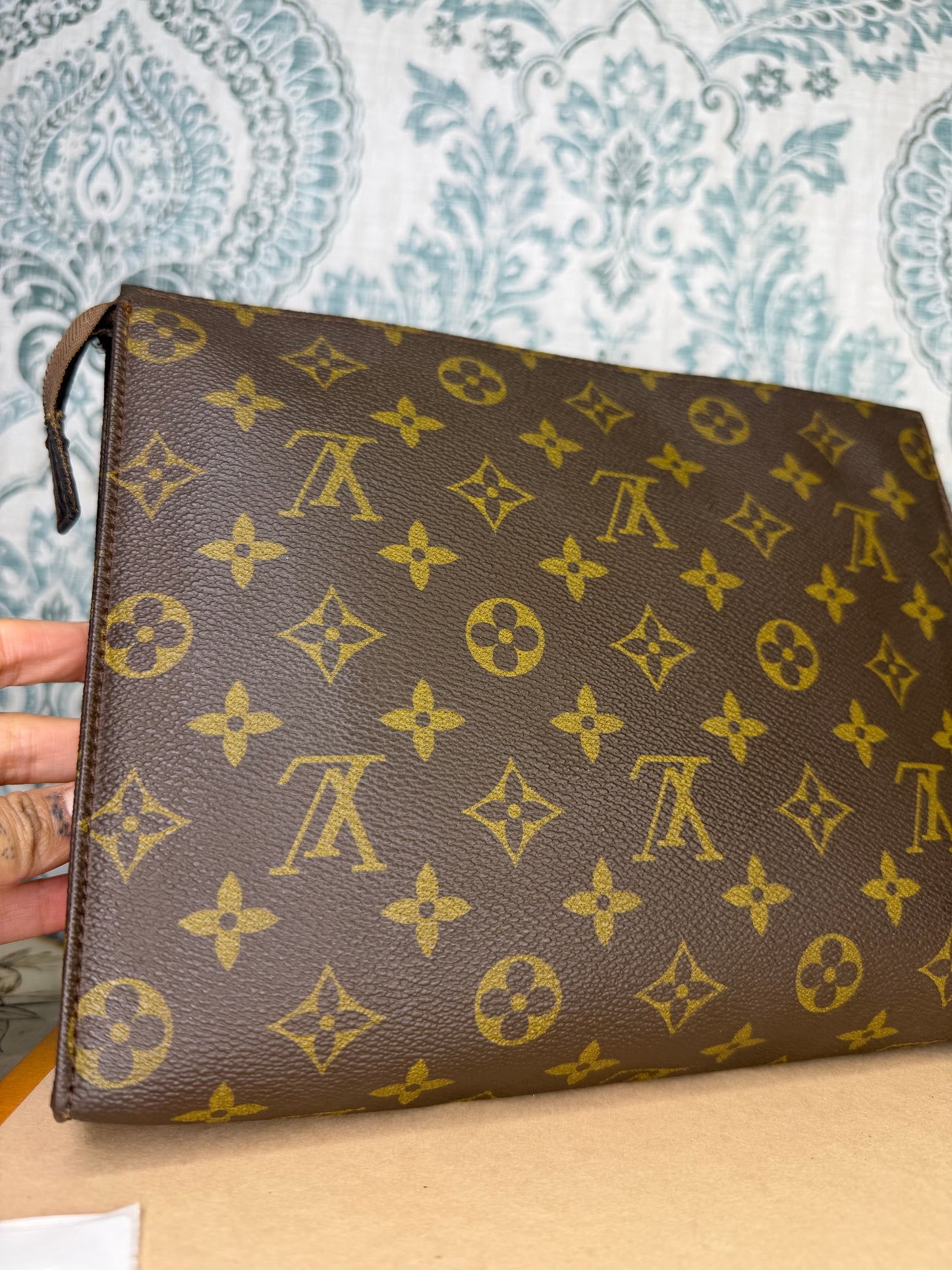 Louis Vuitton Toiletry 26 #2 (needs new zipper)