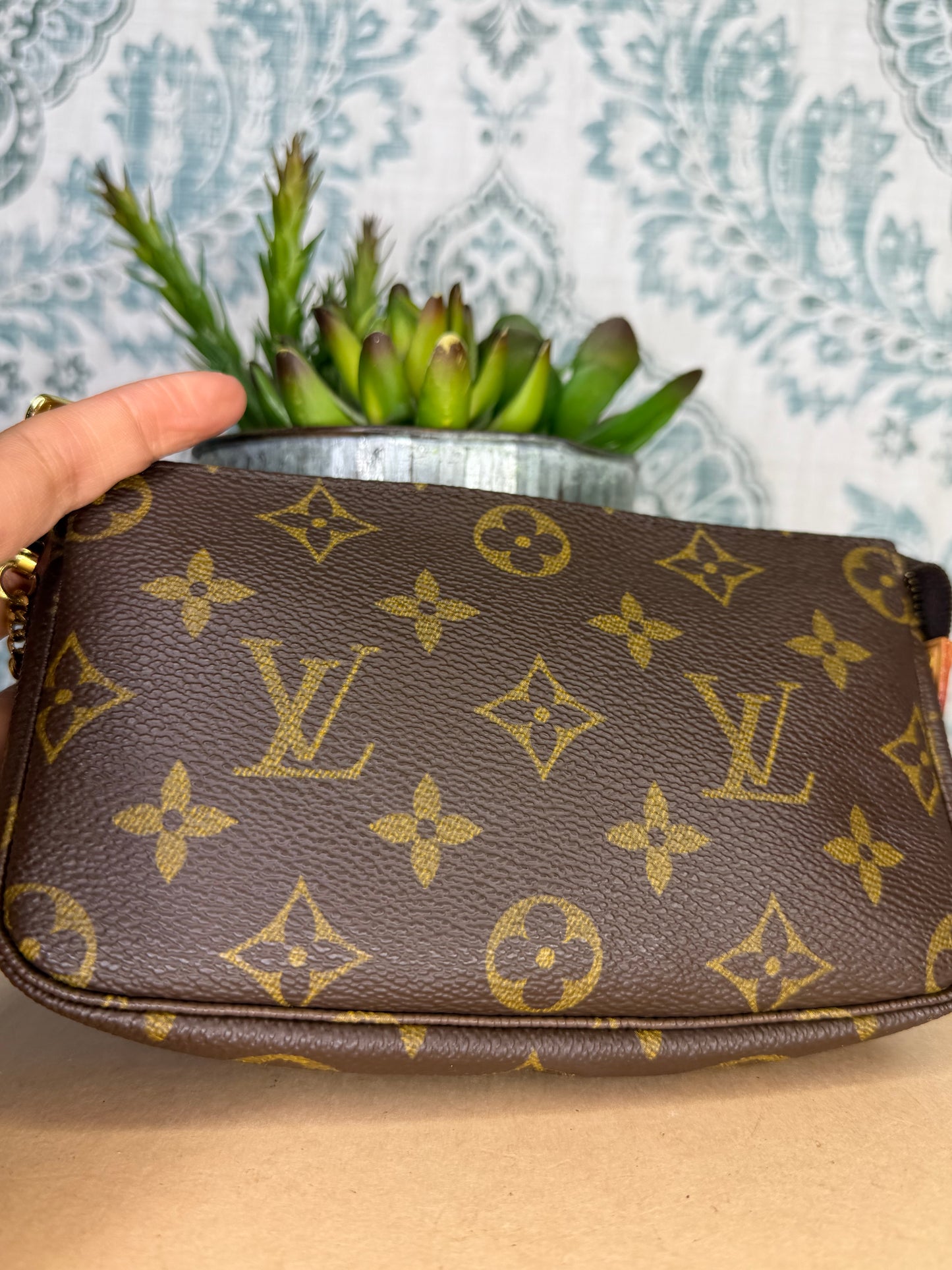 Louis Vuitton Monogram Bucket Pochette #4