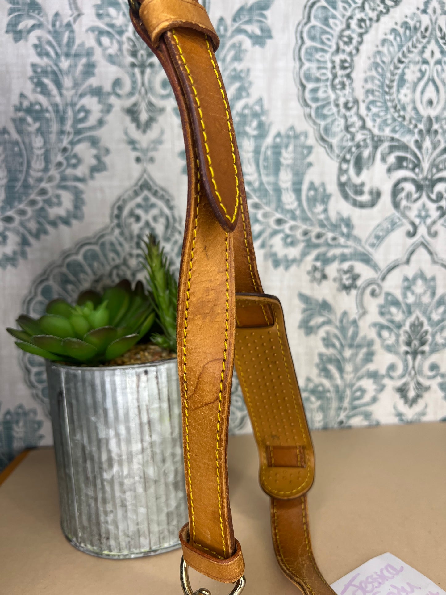 Louis Vuitton Bandouliere Vachetta Strap