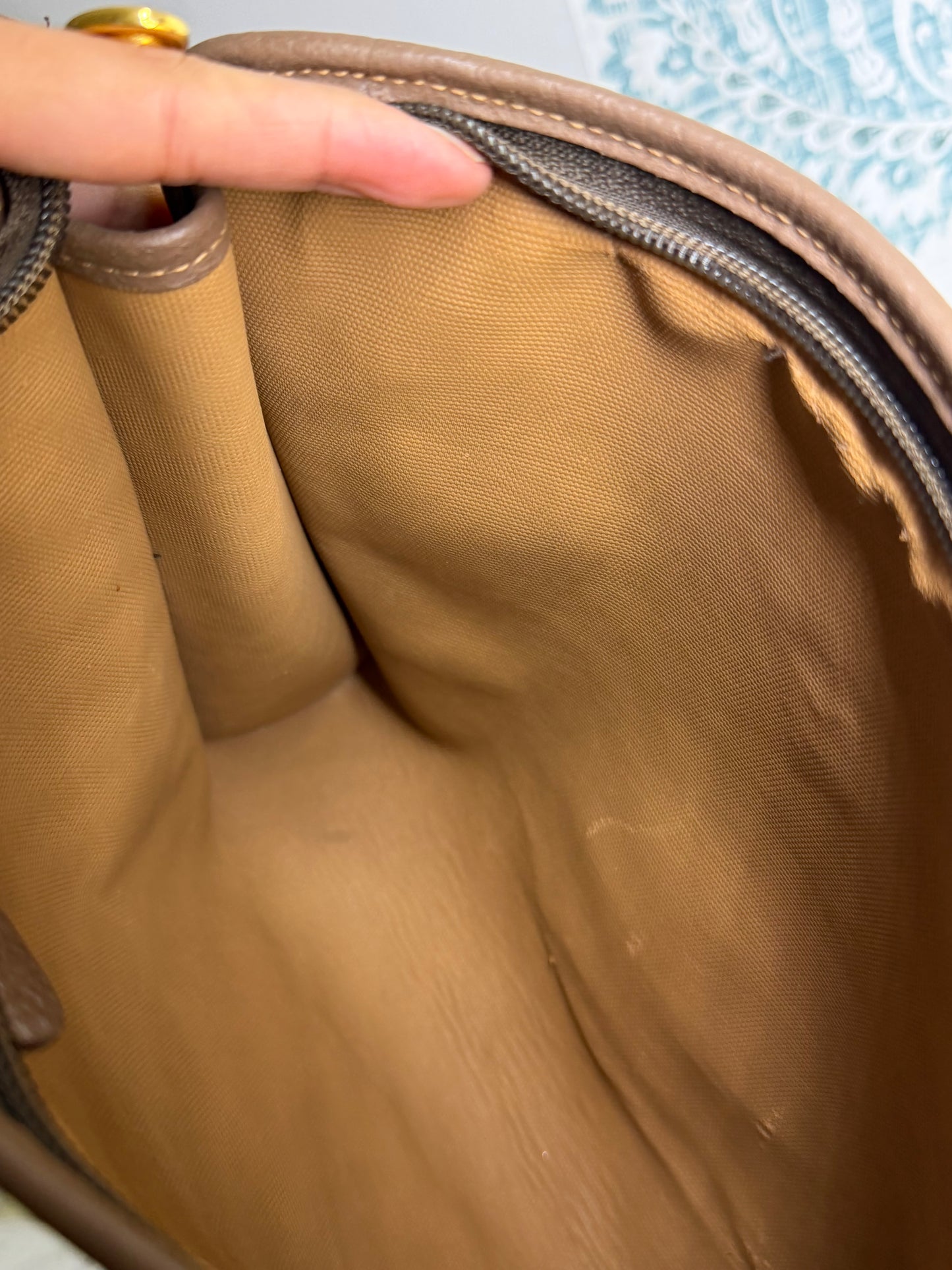 Gucci Supreme Brown Clutch