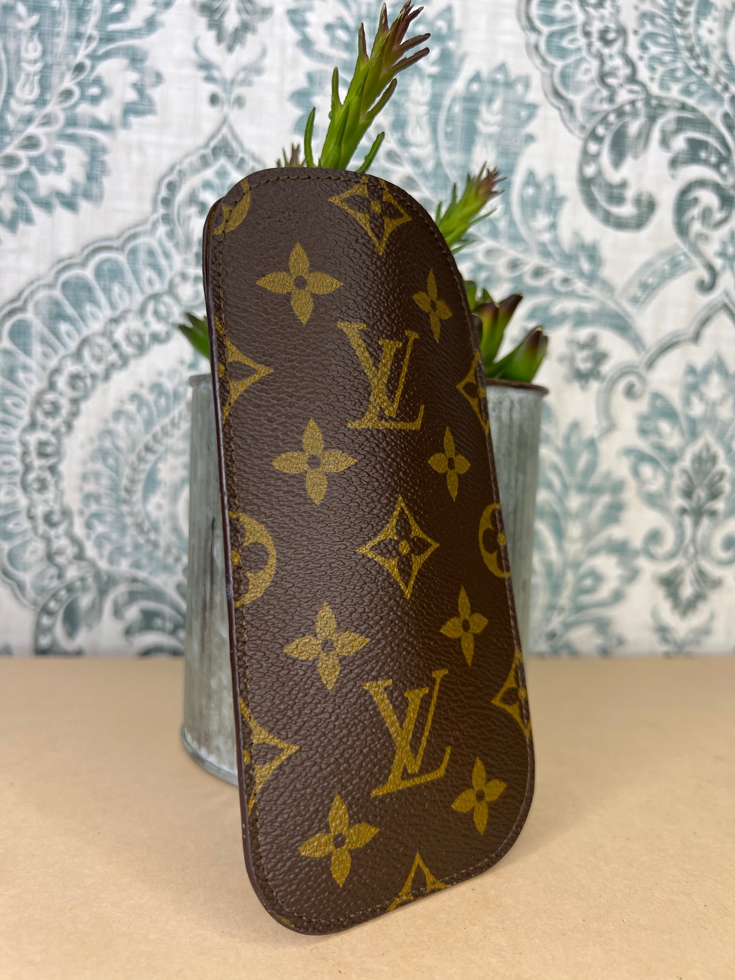 Louis Vuitton Etui Lunette Glasses Case