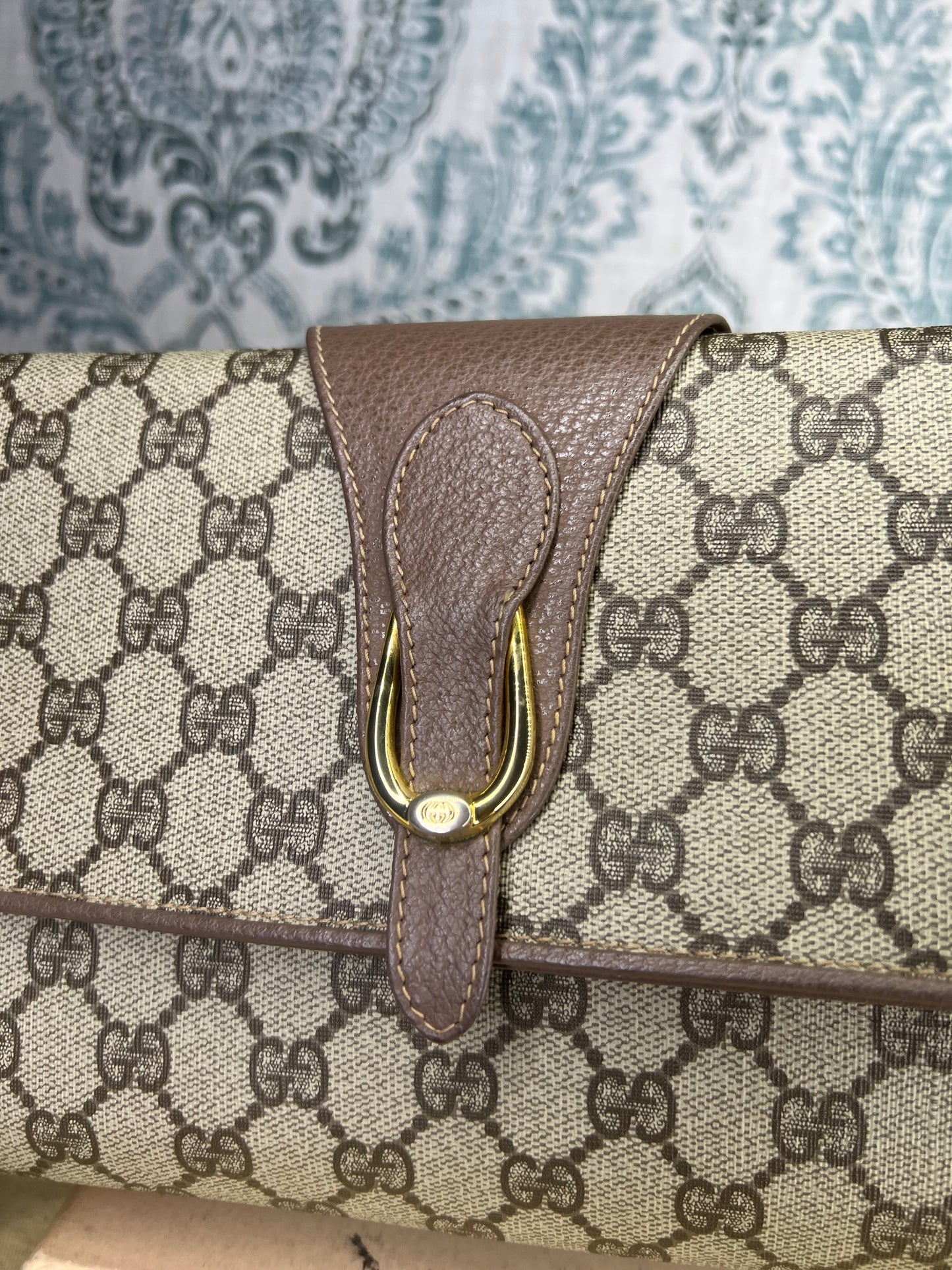 Gucci Supreme Vintage 2way Purse/Clutch