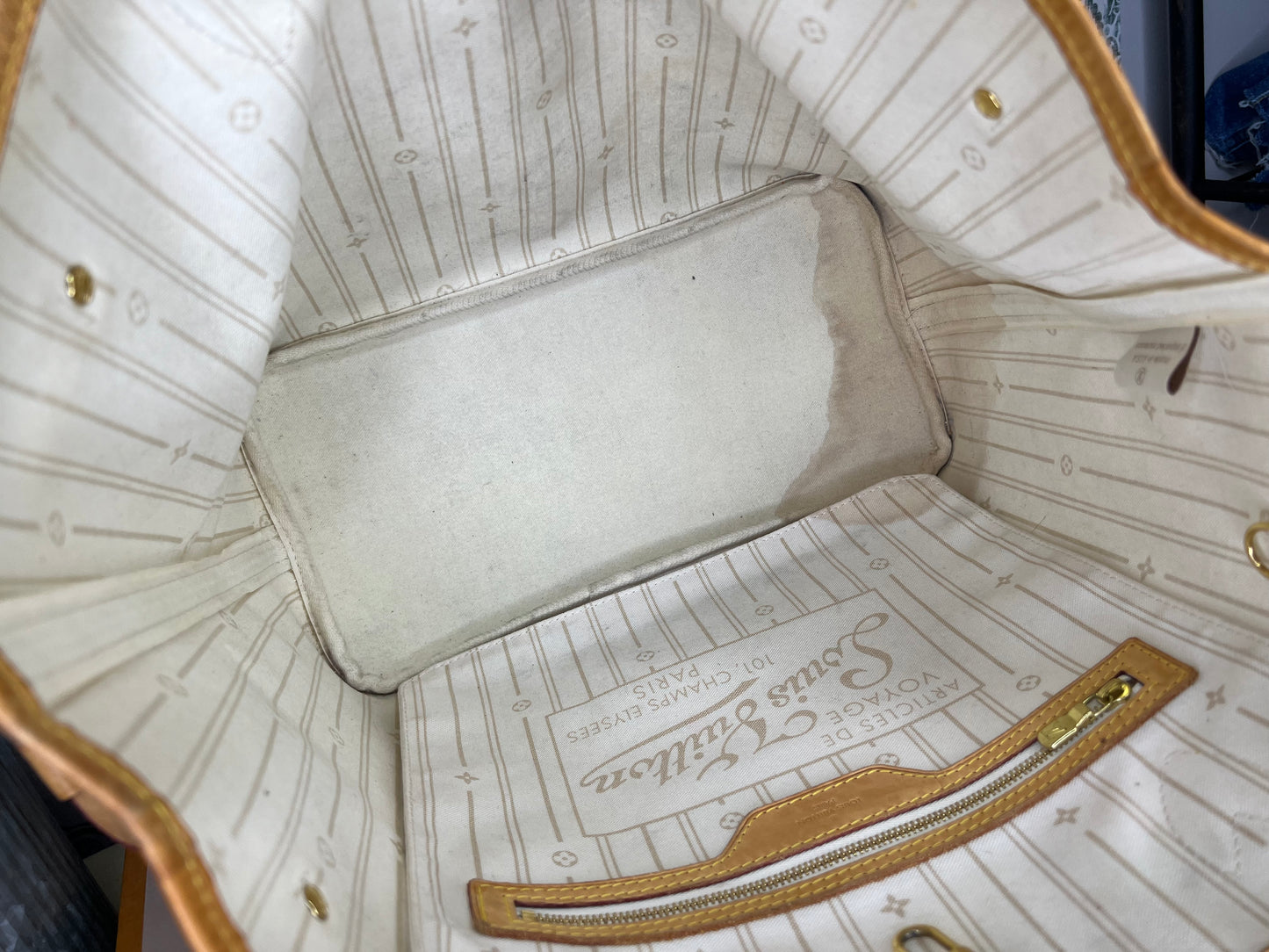 Louis Vuitton Neverfull MM Damier Azur