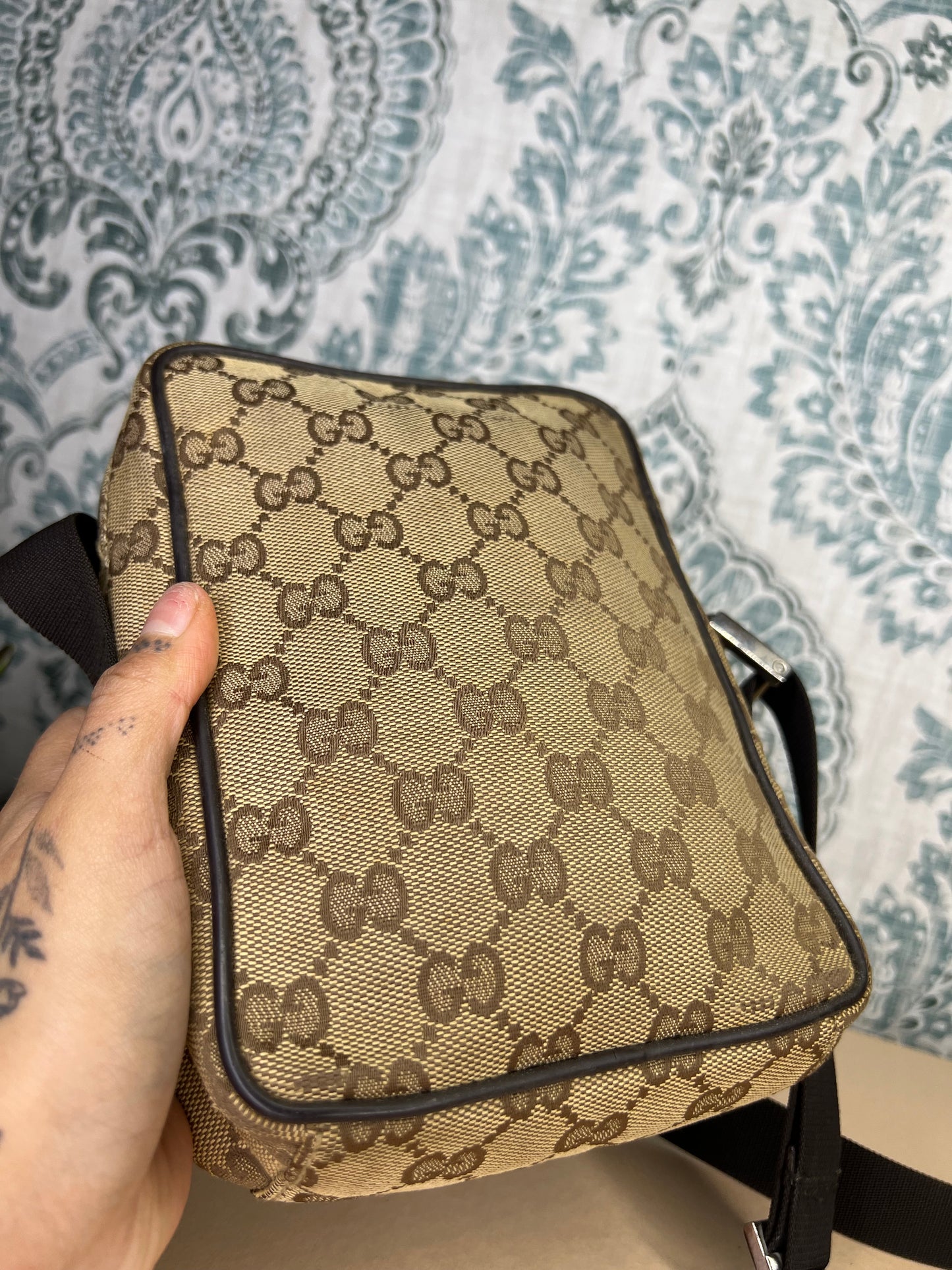 Gucci Mini Mesesenger Bag Crossbody