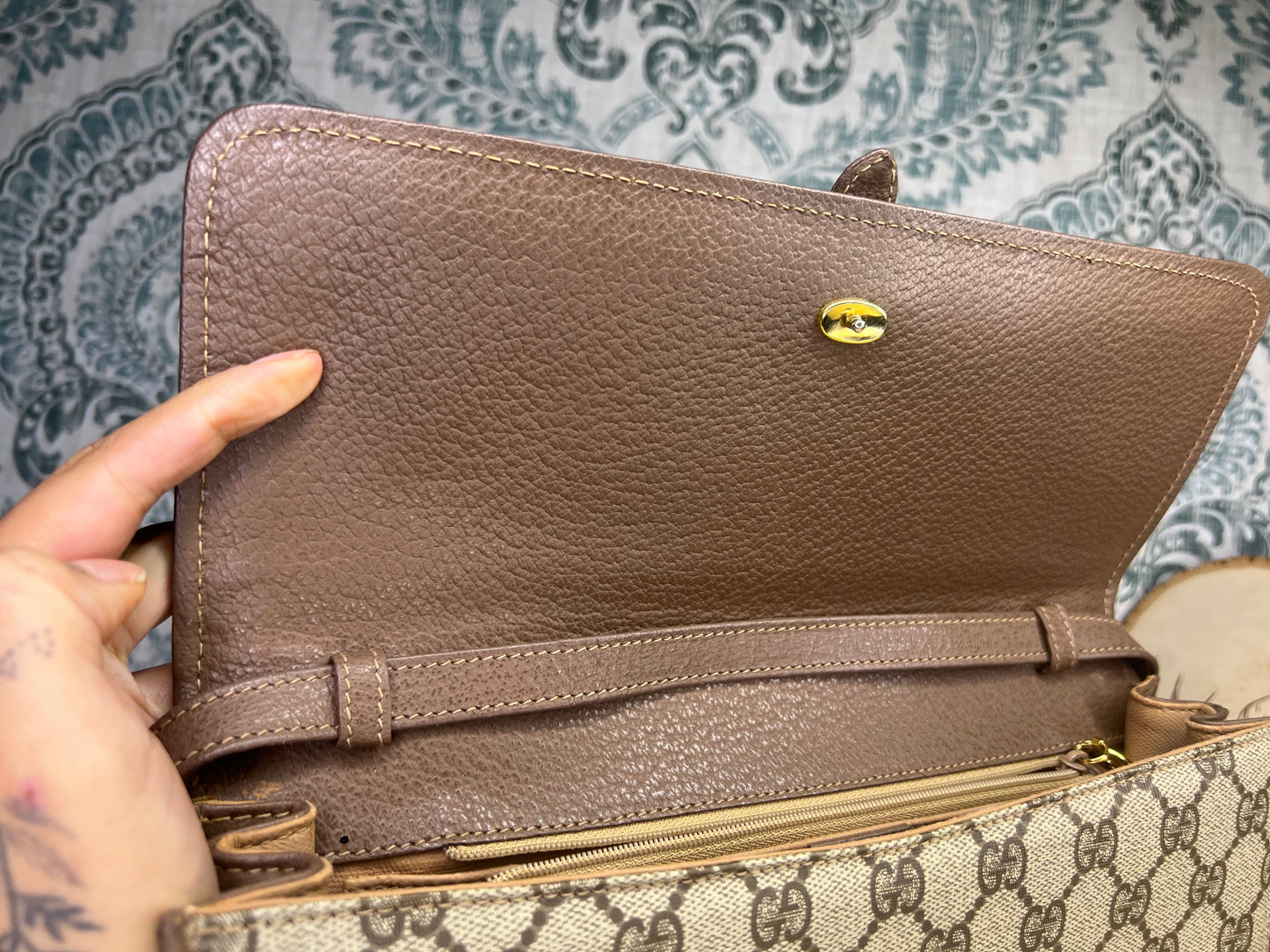 Gucci Supreme Vintage 2way Purse/Clutch