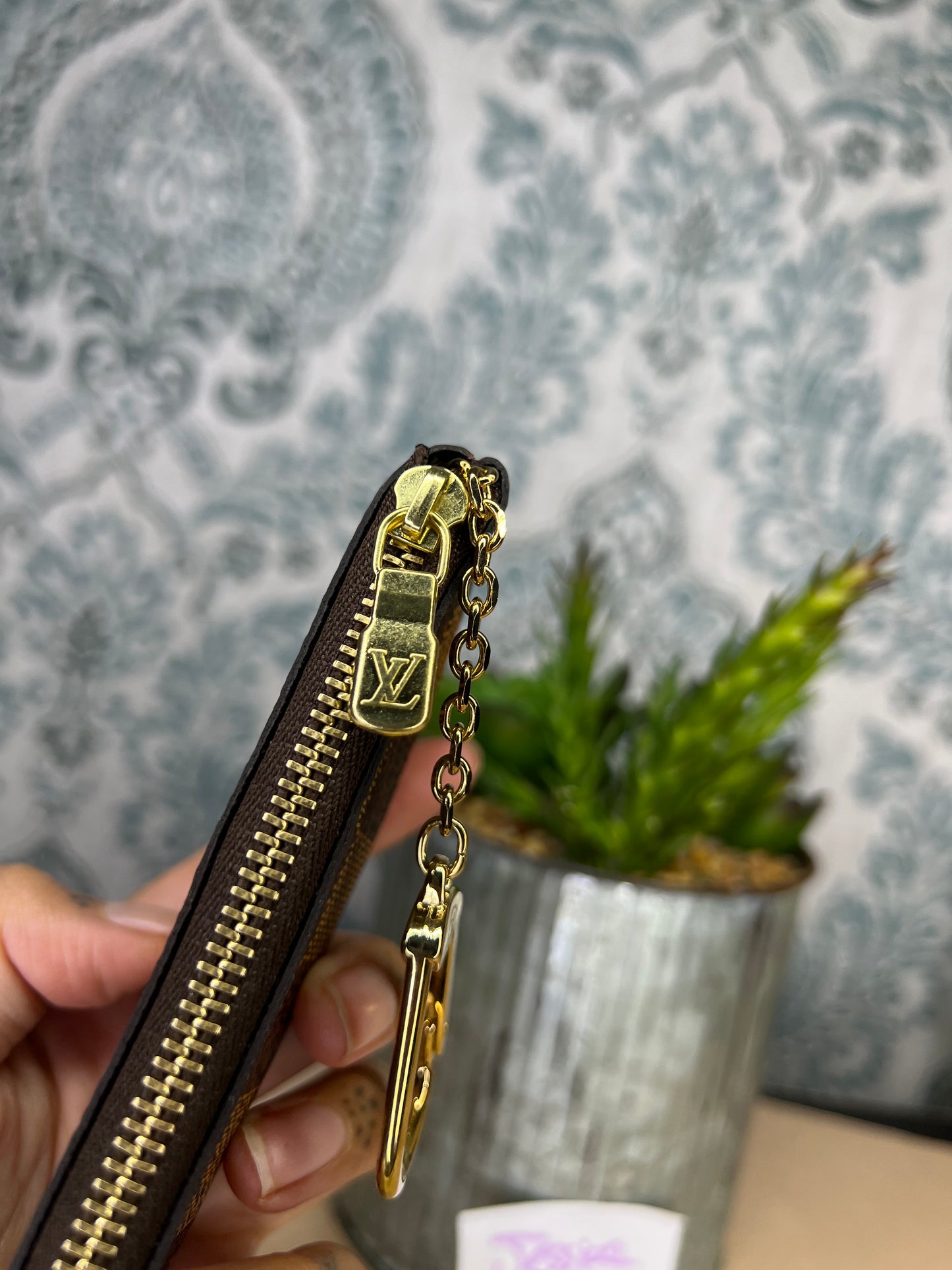 Louis Vuitton Damier Ebene Key Cles