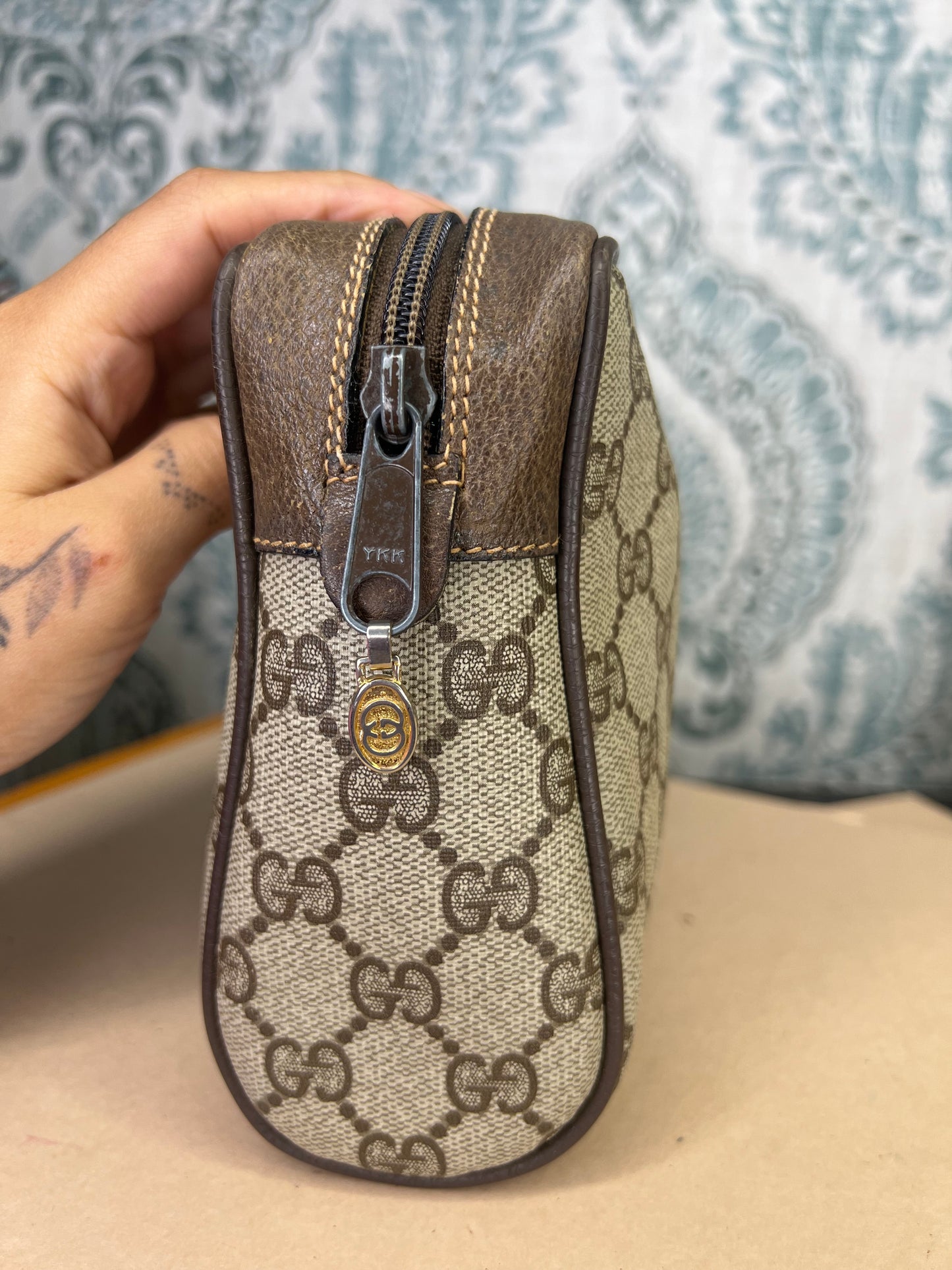 Gucci Supreme Brown Sherry Line Pouch
