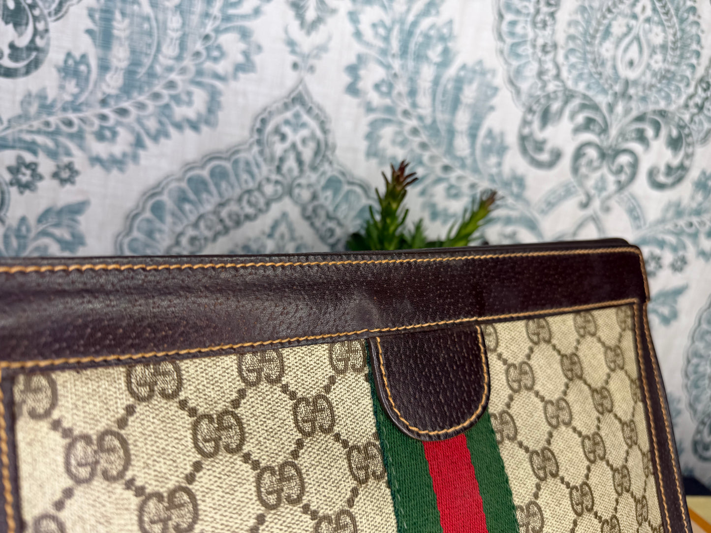 Gucci Supreme Sherry Line Clutch #2 (Parfums)