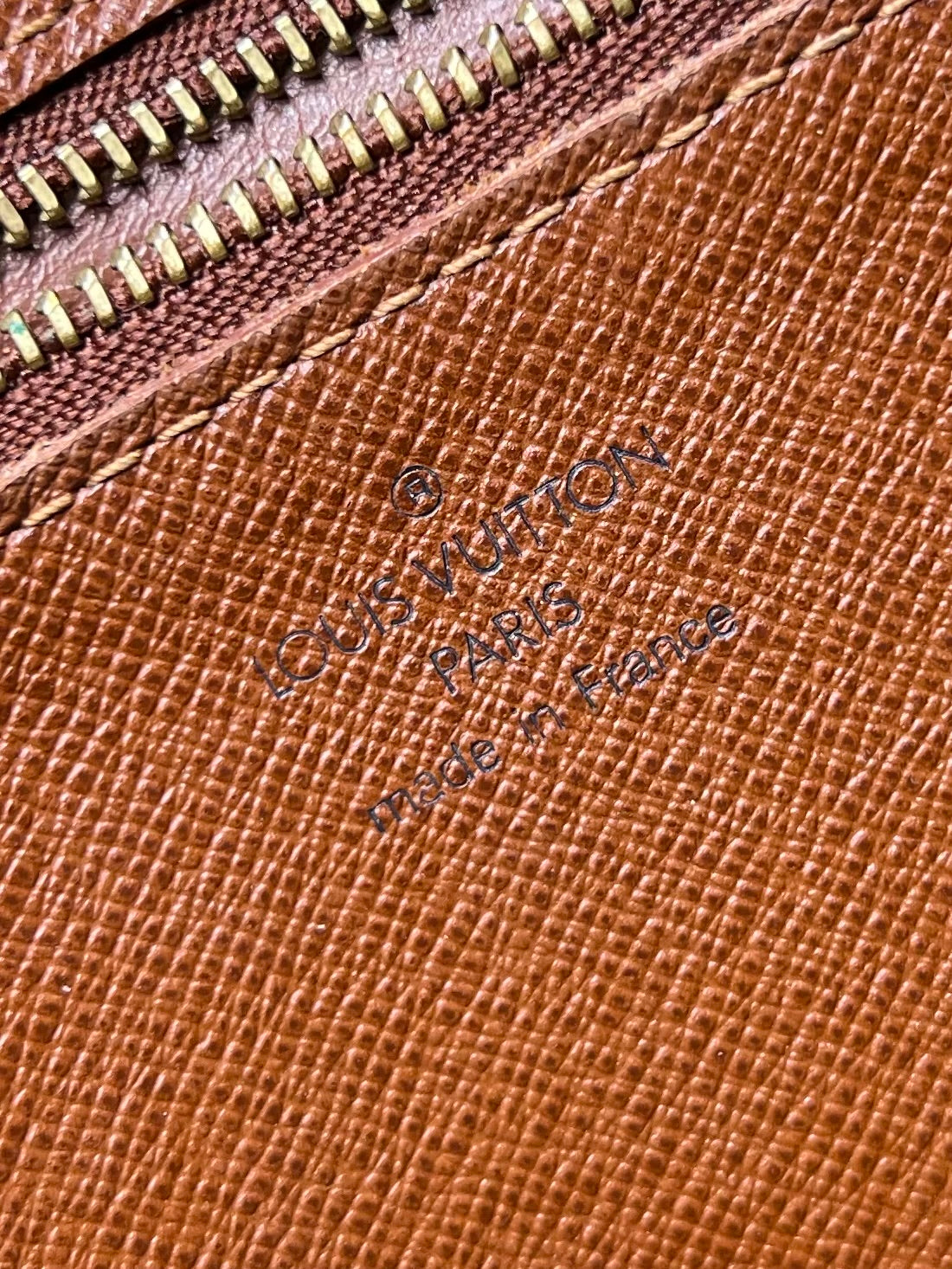 Louis Vuitton Trocadero 27