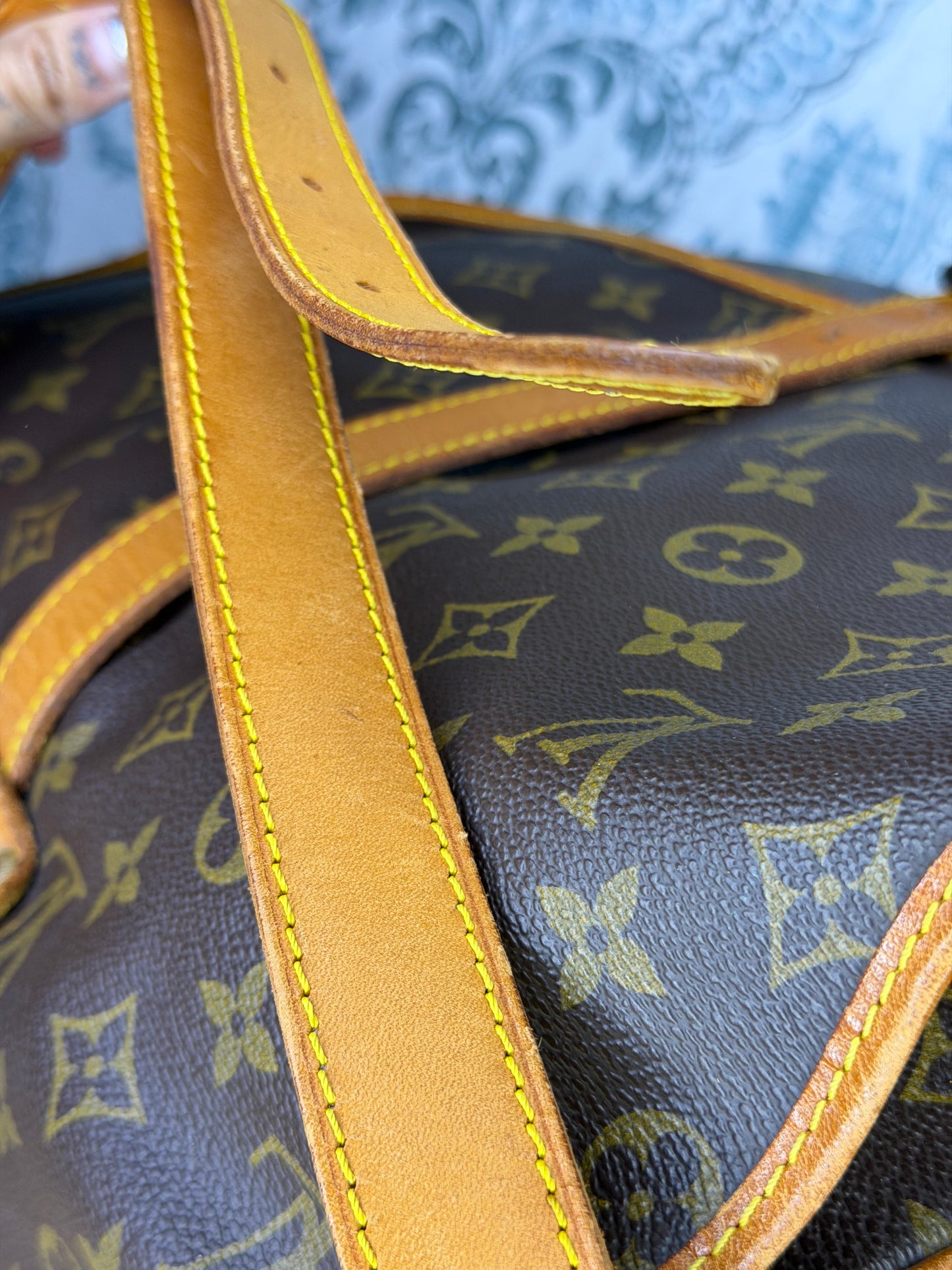 Louis Vuitton Saumur 35