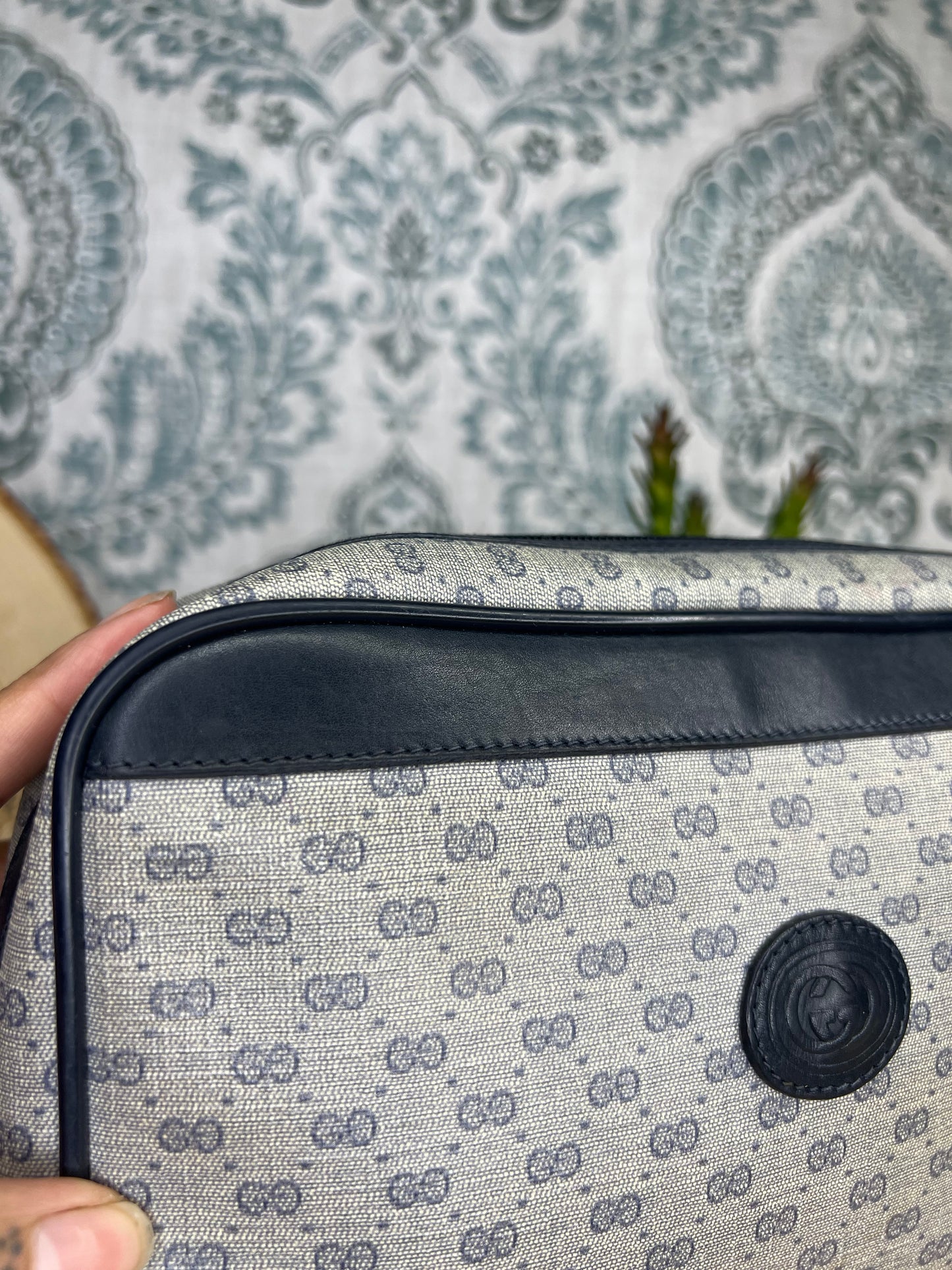 Micro Gucci Navy Vintage Clutch