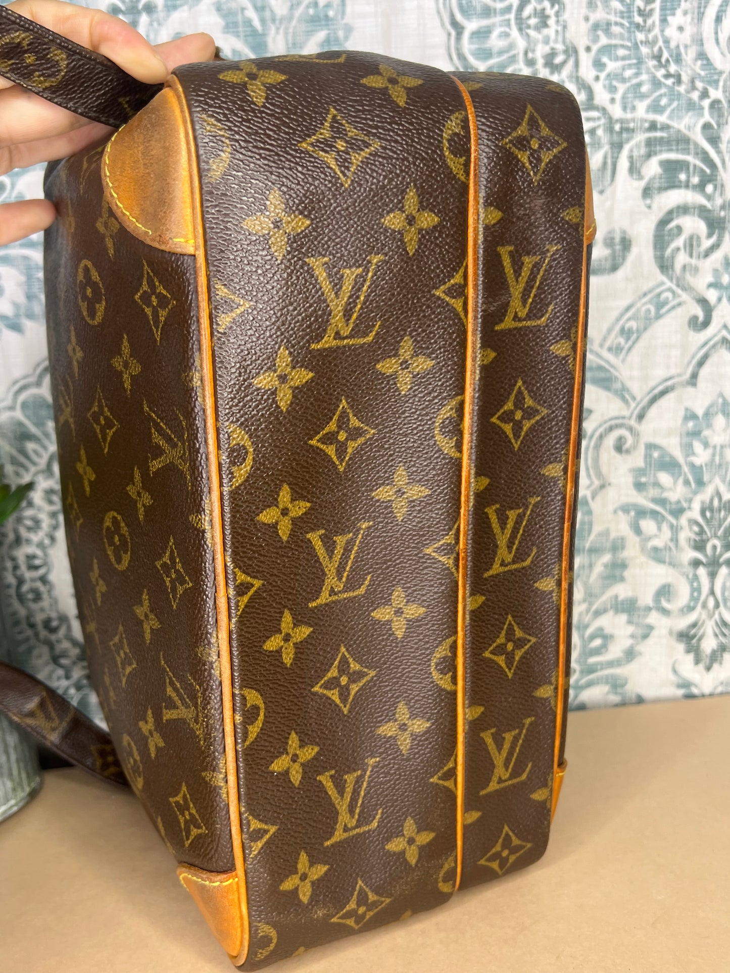 Louis Vuitton Nile PM