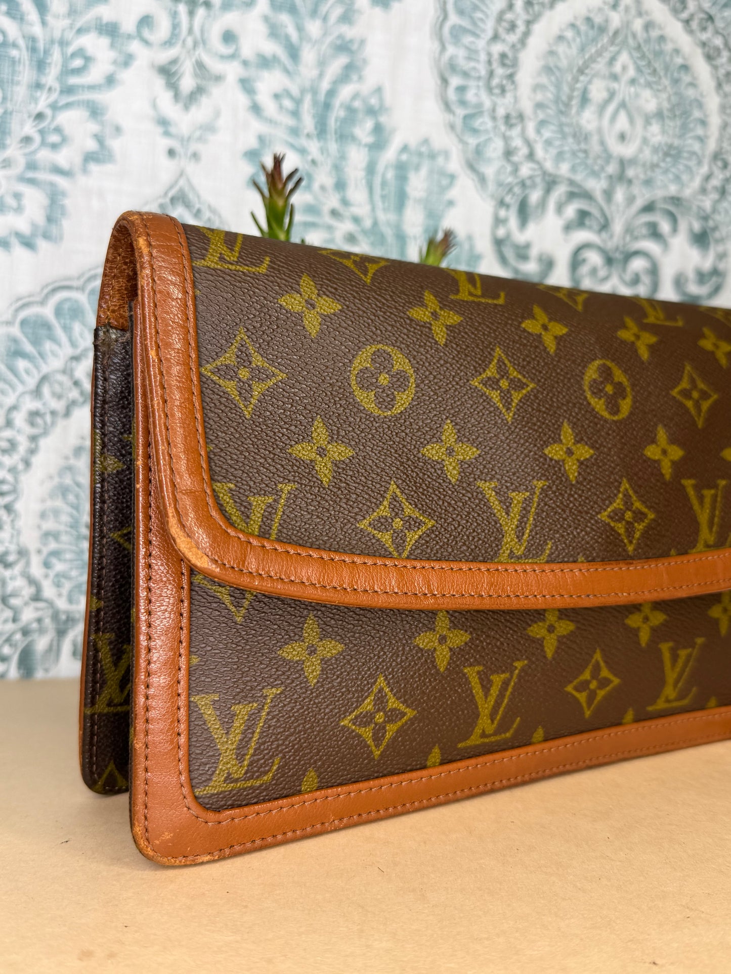 Louis Vuitton Pochette Dame GM
