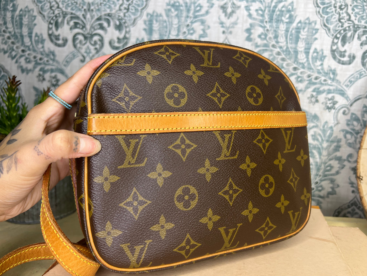Louis Vuitton Senlis