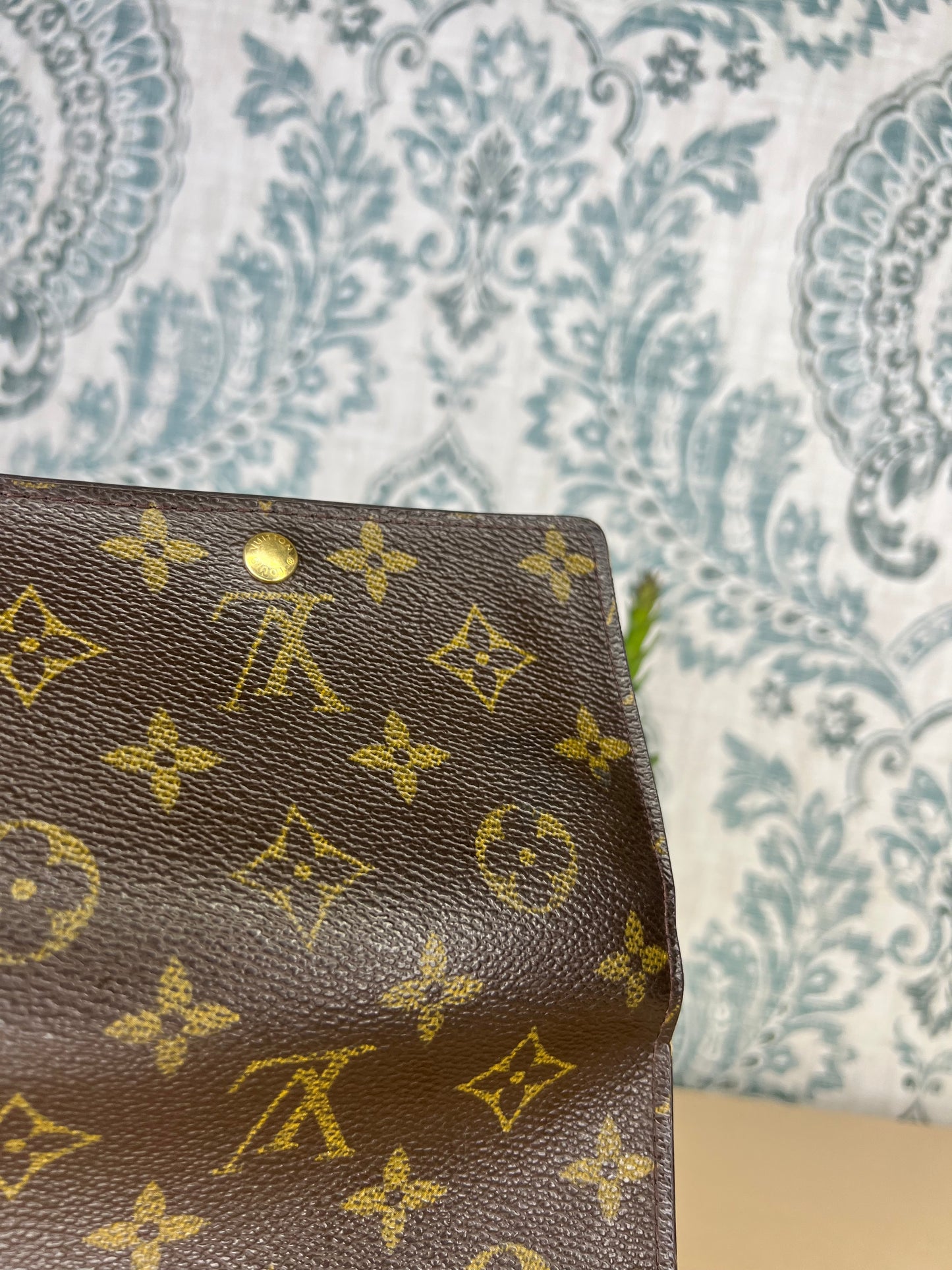 Louis Vuitton Porte Monnaie Tresor Wallet #1