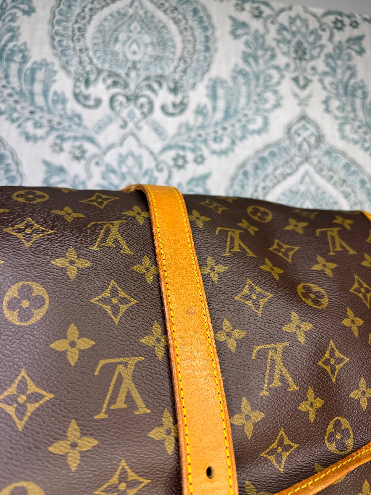 Louis Vuitton Saumur 35