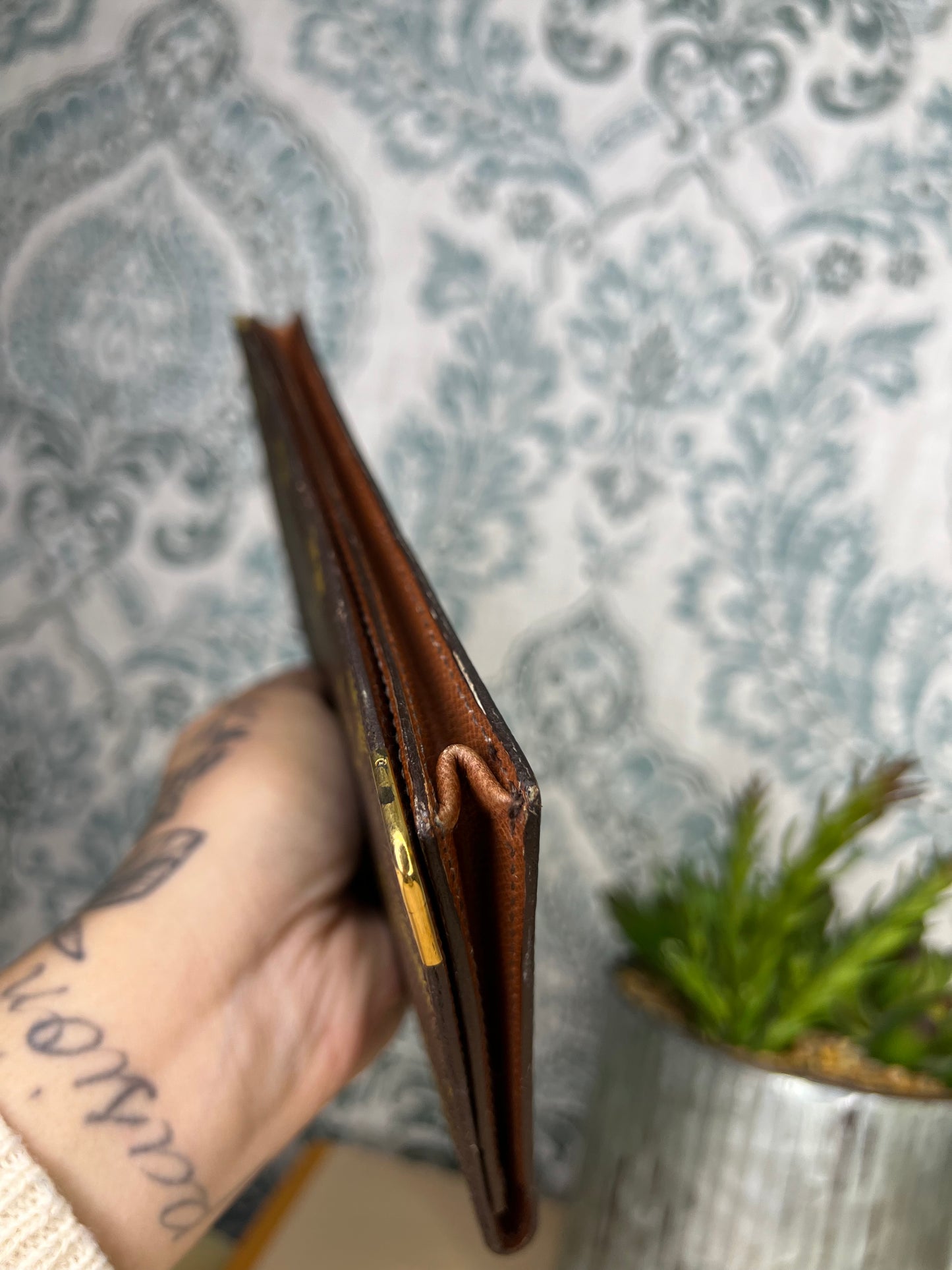 Louis Vuitton Monogram Vintage Vertical Wallet