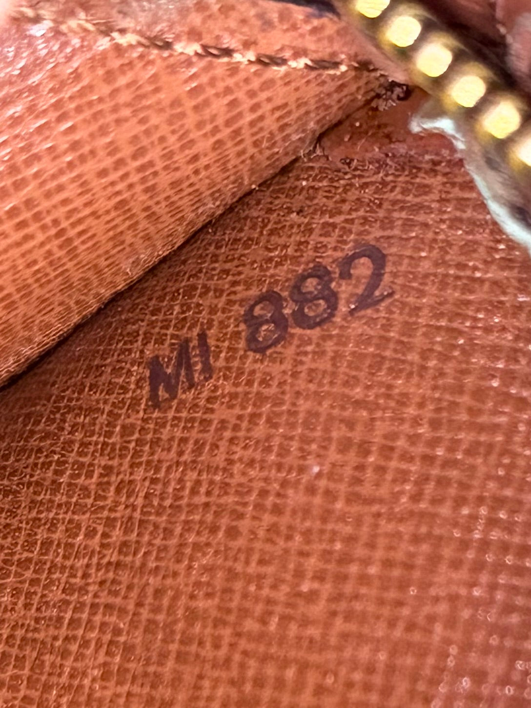 Louis Vuitton Pochette Homme Clutch