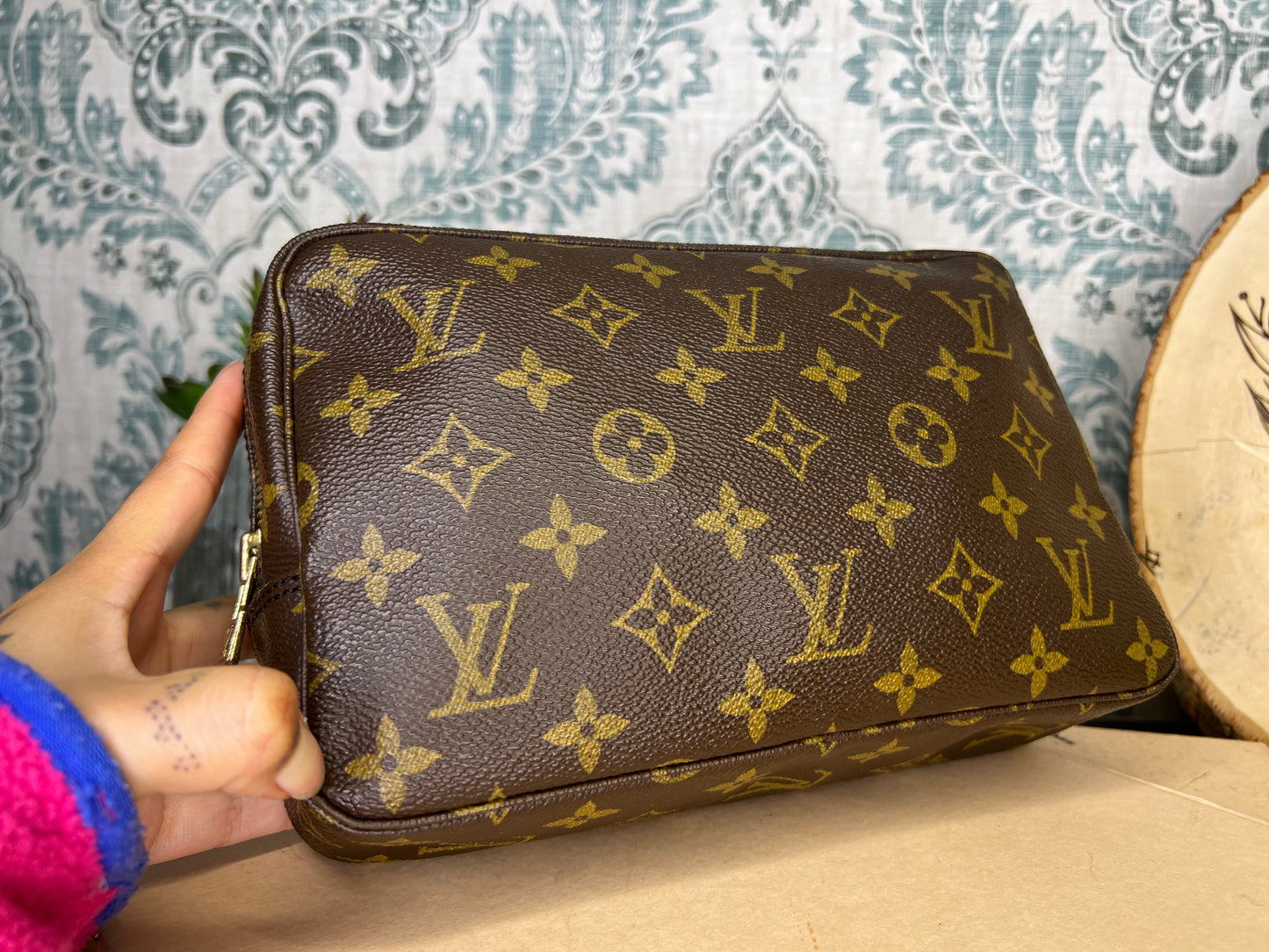 Louis Vuitton Trousse 23