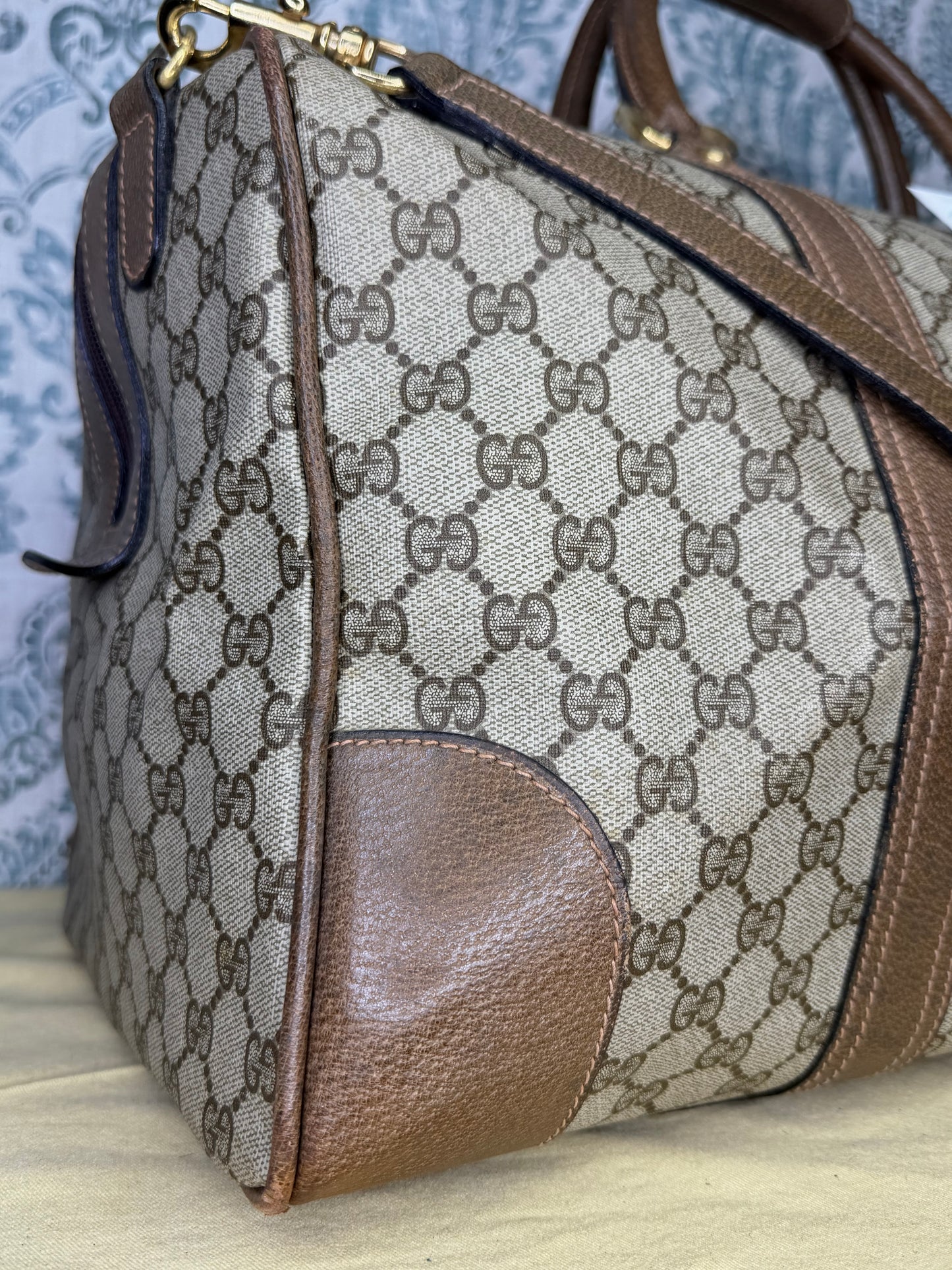 Gucci Vintage Supreme Duffle Bag with Shoulder Strap