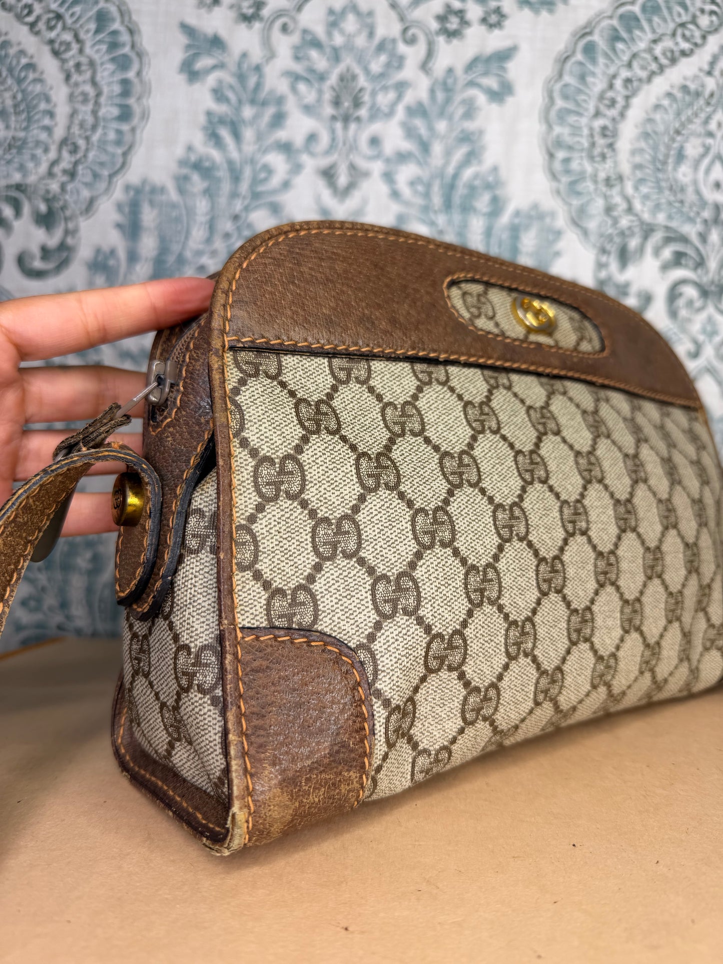 Gucci Supreme Vintage Purse